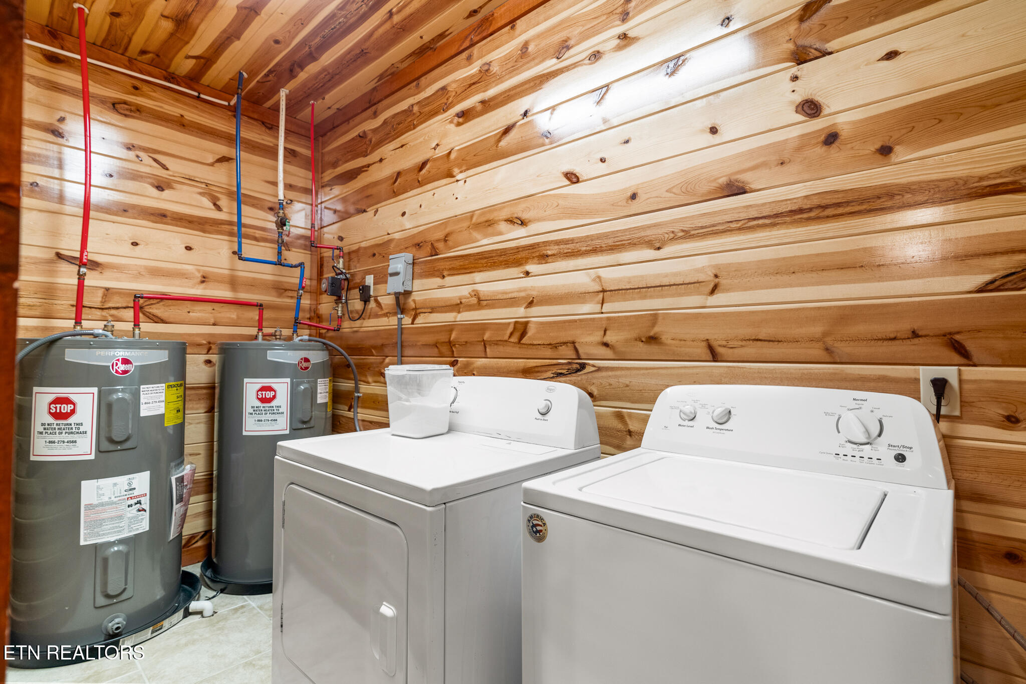 2324 Boulder Way Sevierville TN 37862