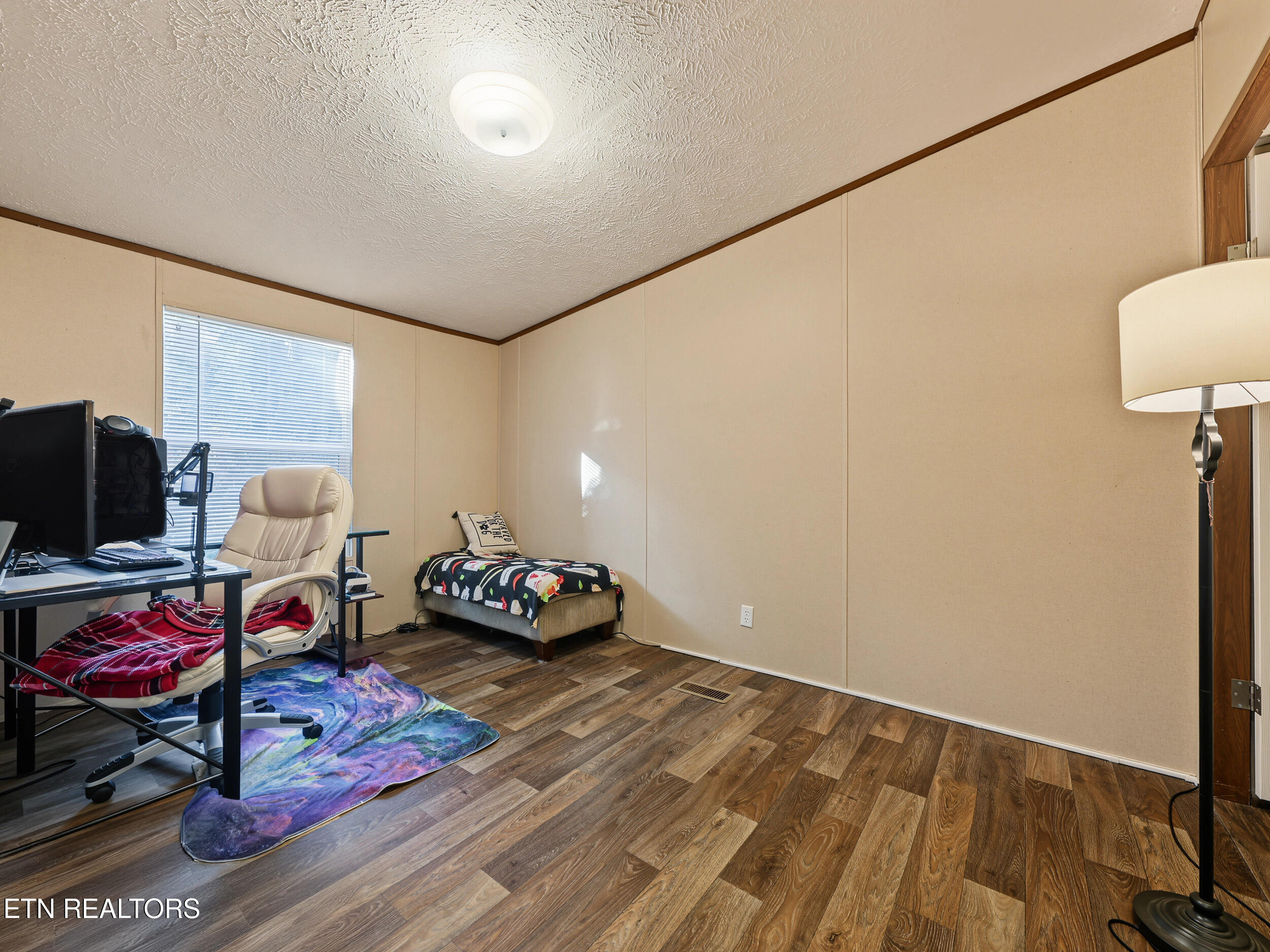 438 Jarnigan Street Clinton TN 37716