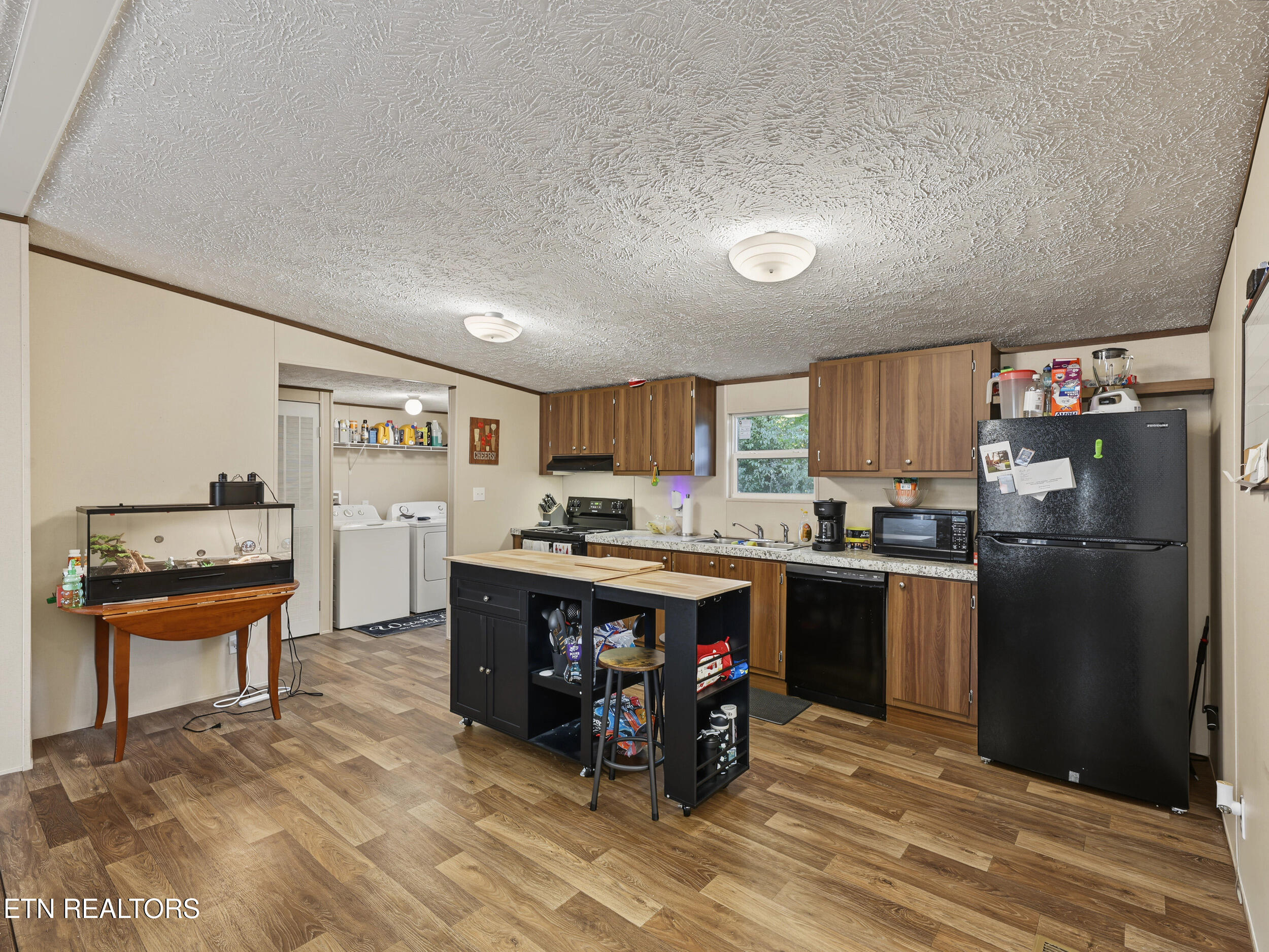 438 Jarnigan Street Clinton TN 37716