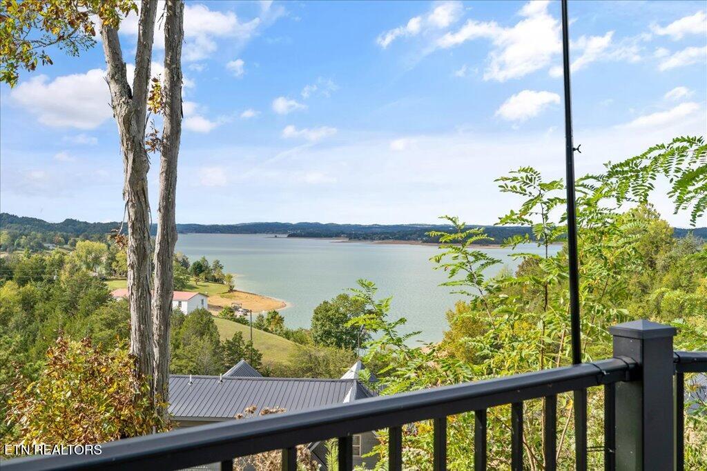 1398 Lake Haven Way Sevierville TN 37876