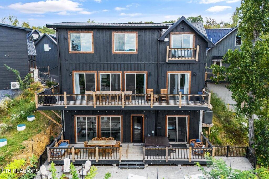 1398 Lake Haven Way Sevierville TN 37876
