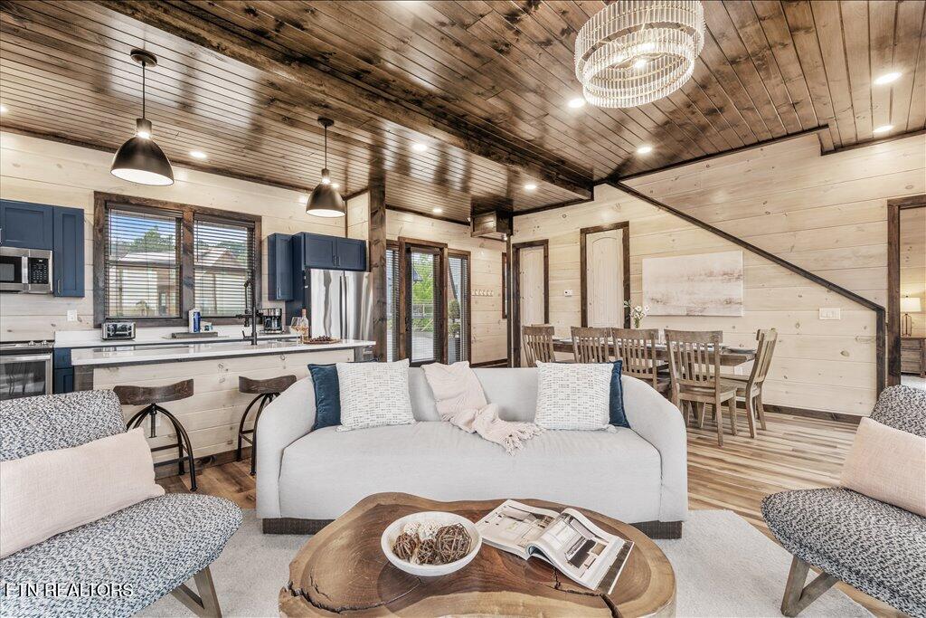 1398 Lake Haven Way Sevierville TN 37876