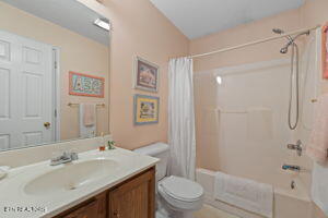 3228 Quiet Way Knoxville TN 37918