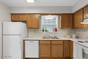 3228 Quiet Way Knoxville TN 37918