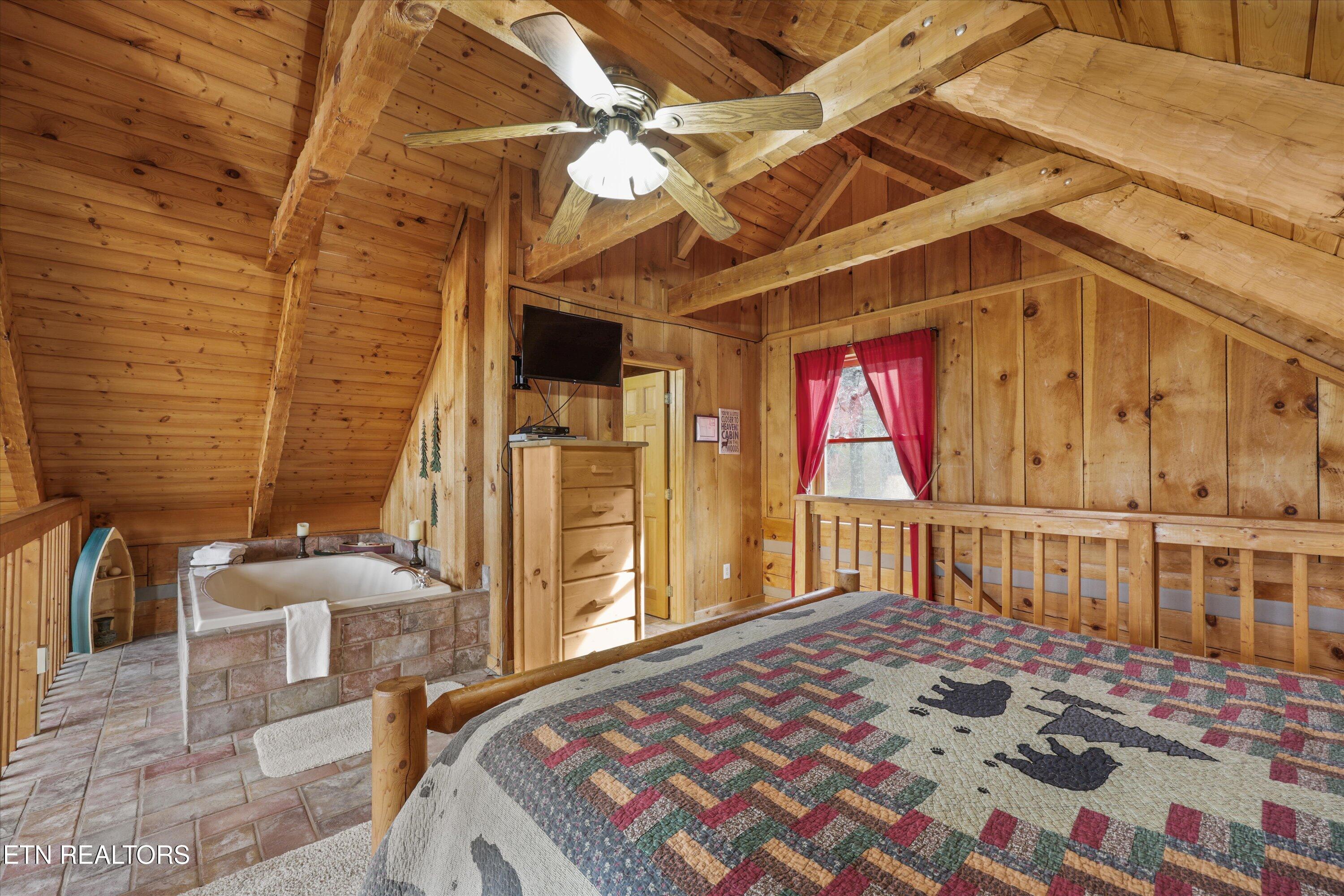 1128 Oak Court Gatlinburg TN 37738
