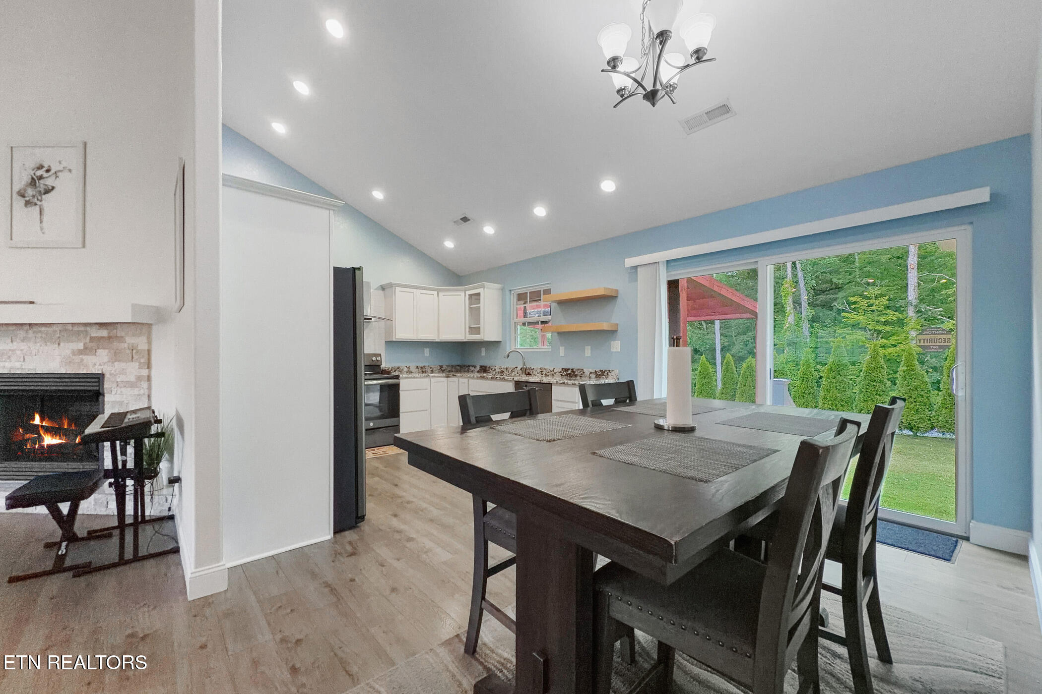 2122 Zion Drive Sevierville TN 37862