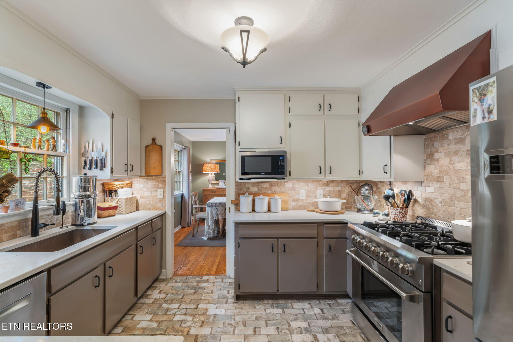 5411 Holston Hills Road Knoxville TN 37914