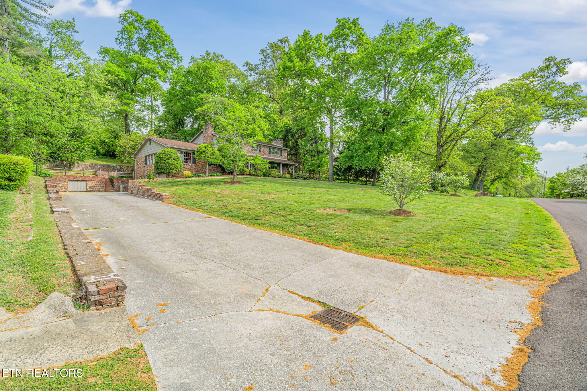 5411 Holston Hills Road Knoxville TN 37914