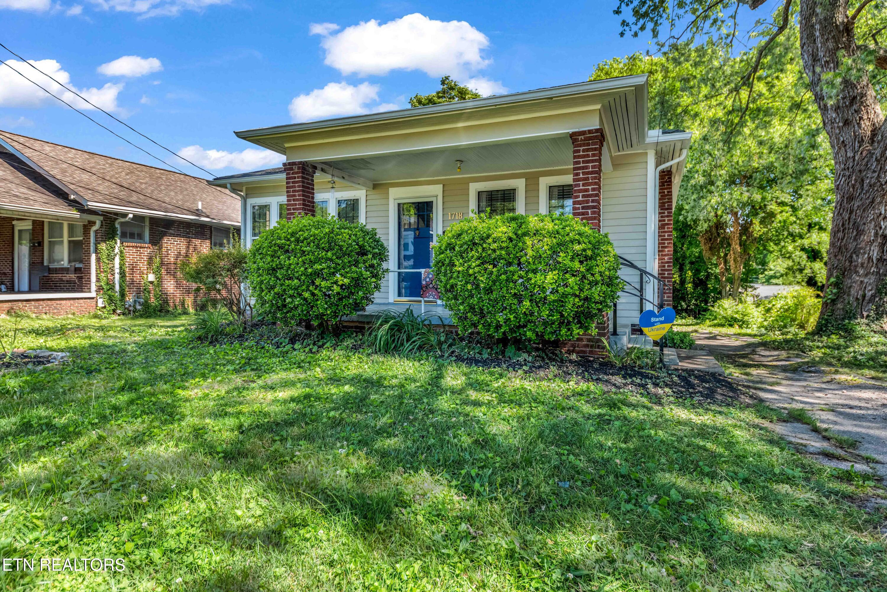 1718 Albert Avenue Knoxville TN 37917