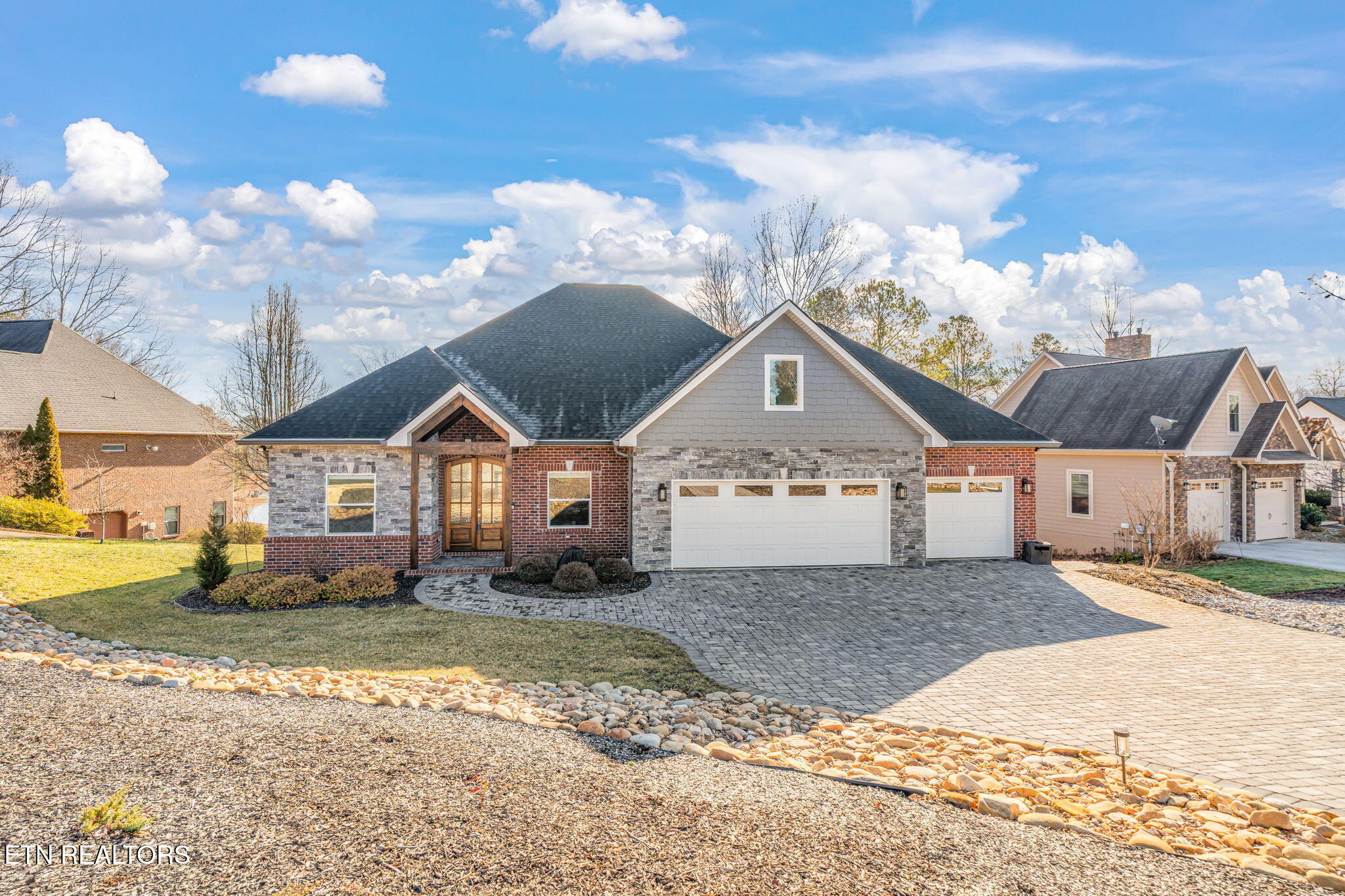 176 S Kanutsu Lane Loudon TN 37774