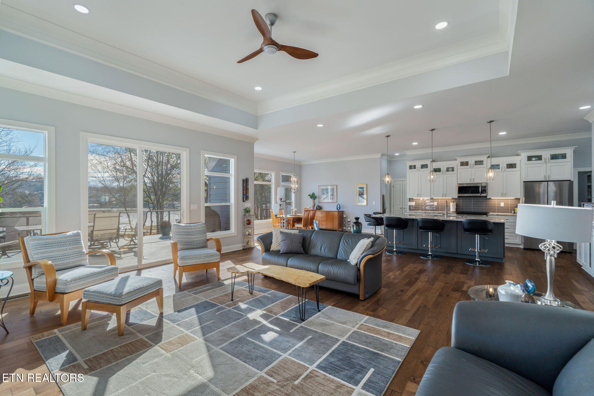 176 S Kanutsu Lane Loudon TN 37774