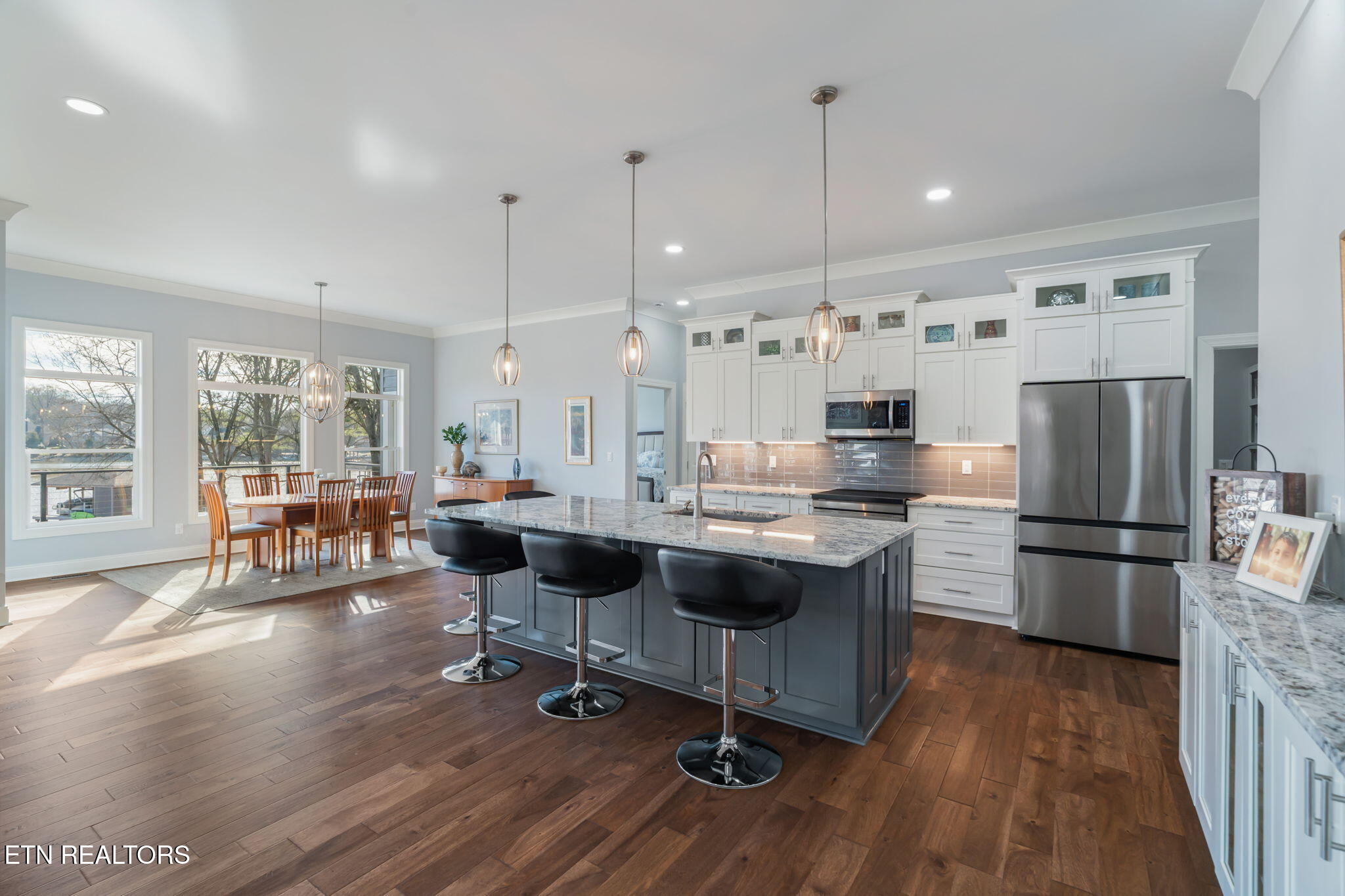 176 S Kanutsu Lane Loudon TN 37774
