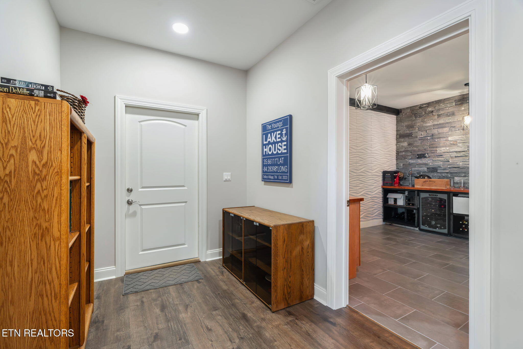 176 S Kanutsu Lane Loudon TN 37774