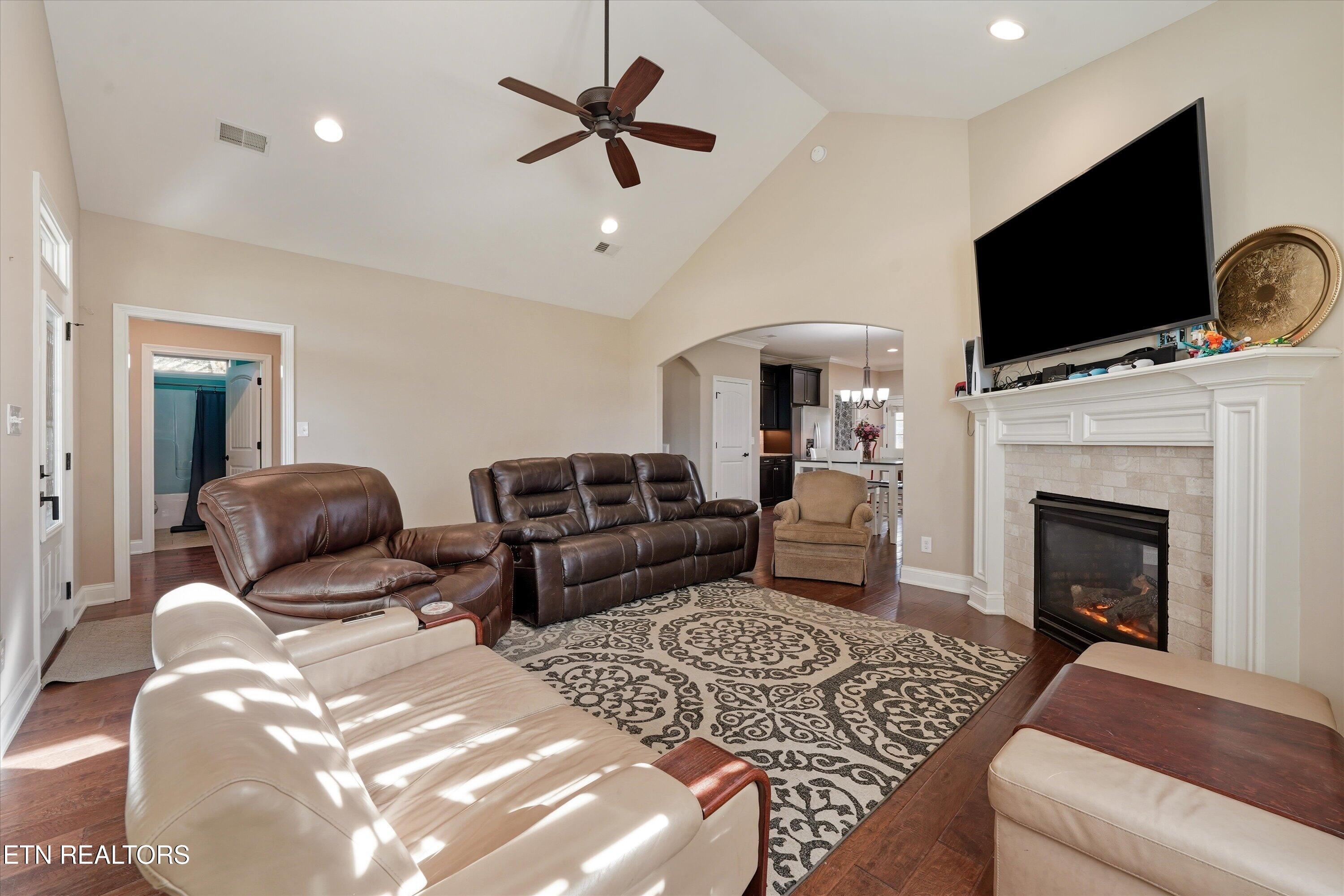 1416 St. Thomas Way Alcoa TN 37701