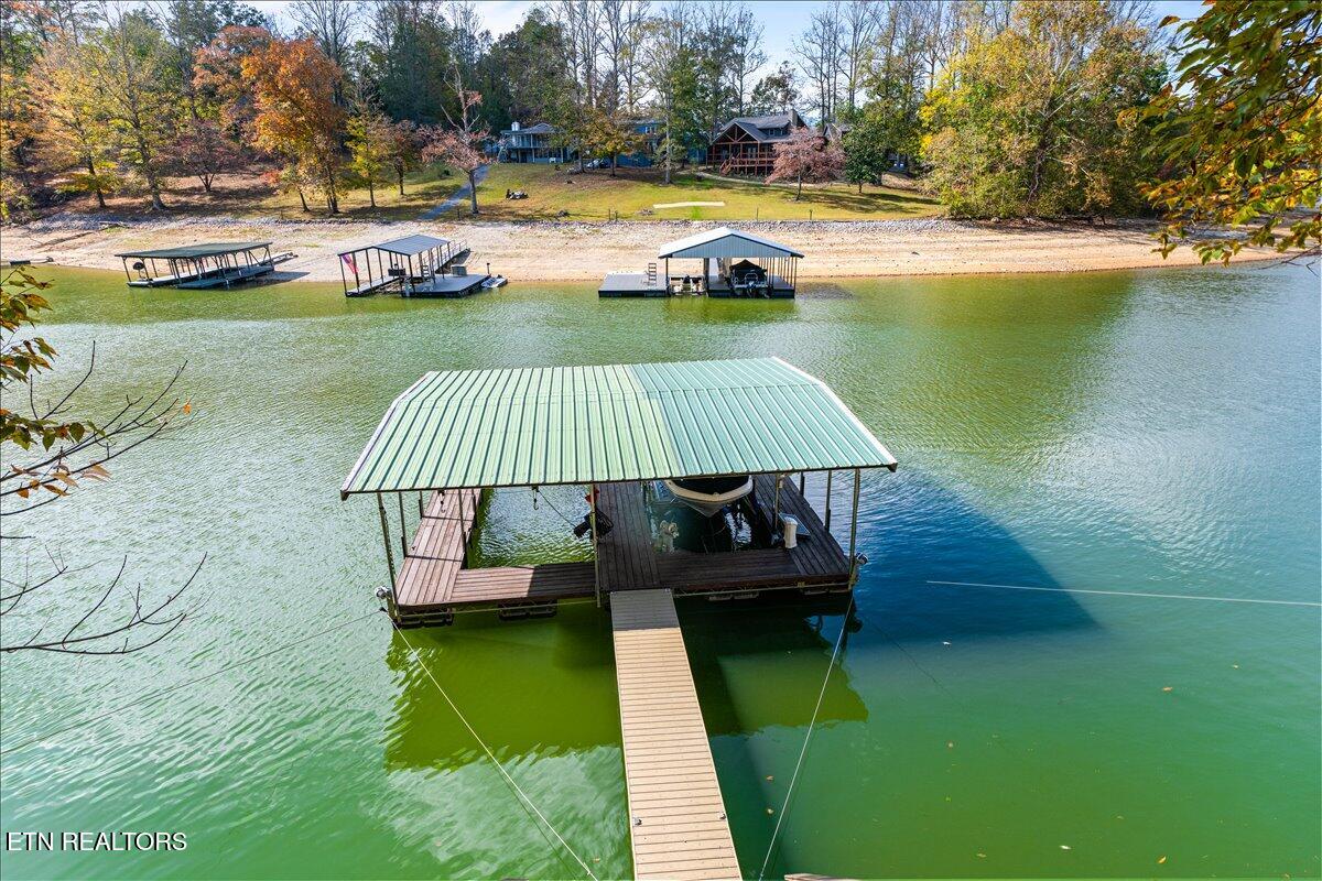 262 Bluff Trace Jacksboro TN 37757