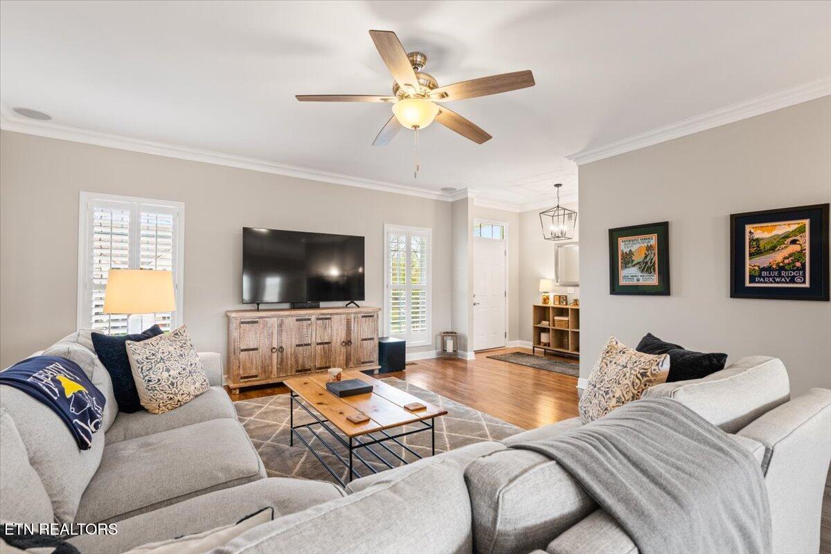 262 Bluff Trace Jacksboro TN 37757