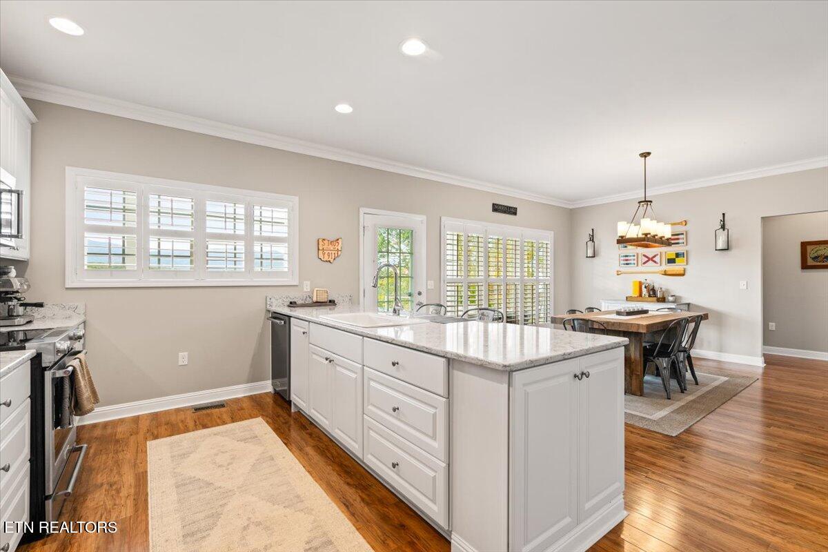 262 Bluff Trace Jacksboro TN 37757