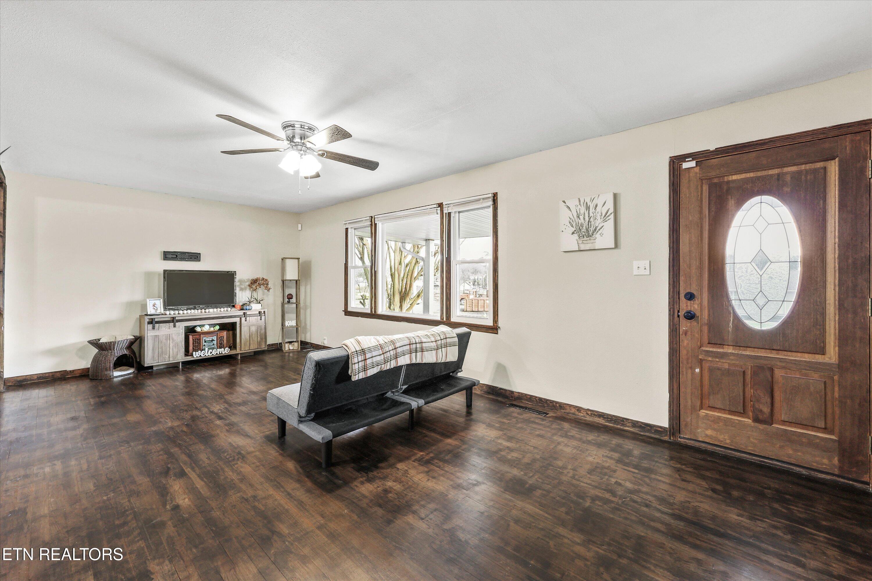 501 N Front Street Rockwood TN 37854