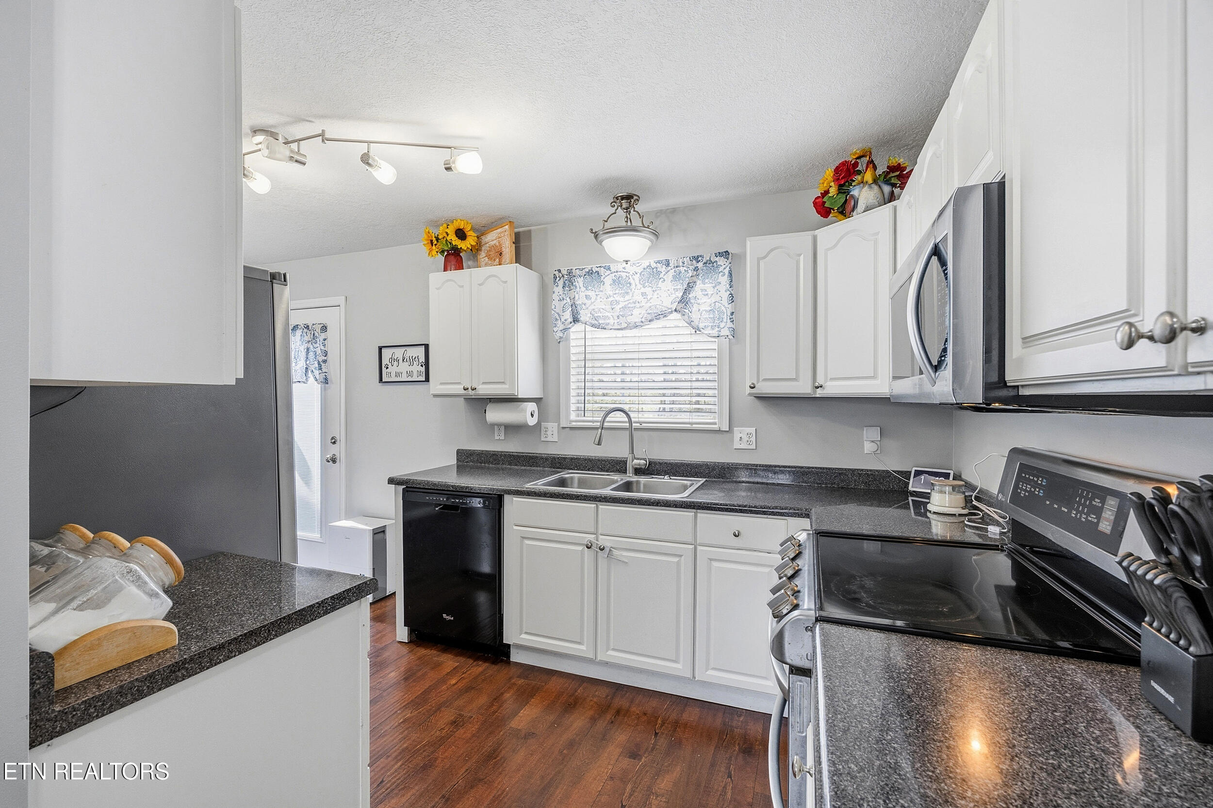 8101 Jack Russell Court Powell TN 37849