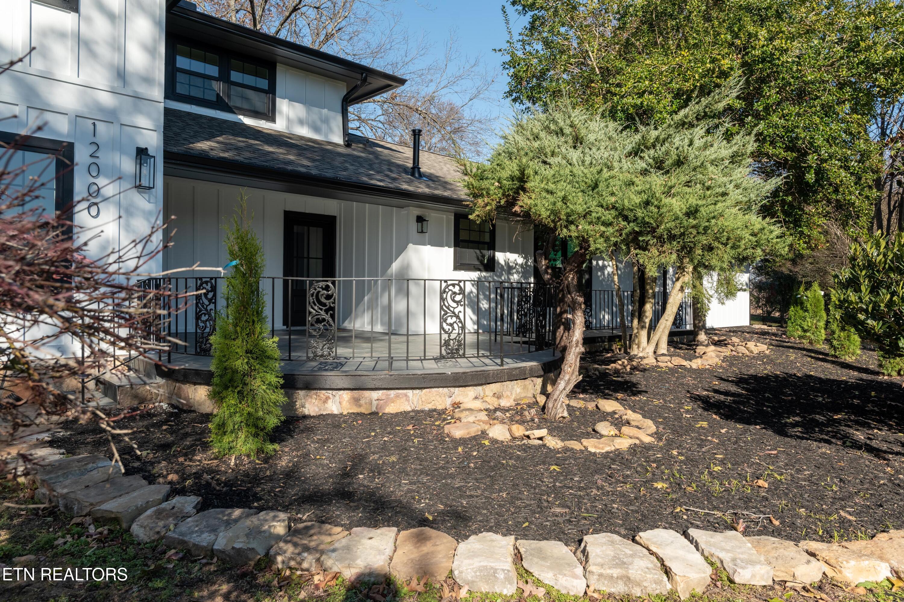 12000 S Fox Den Drive Knoxville TN 37934