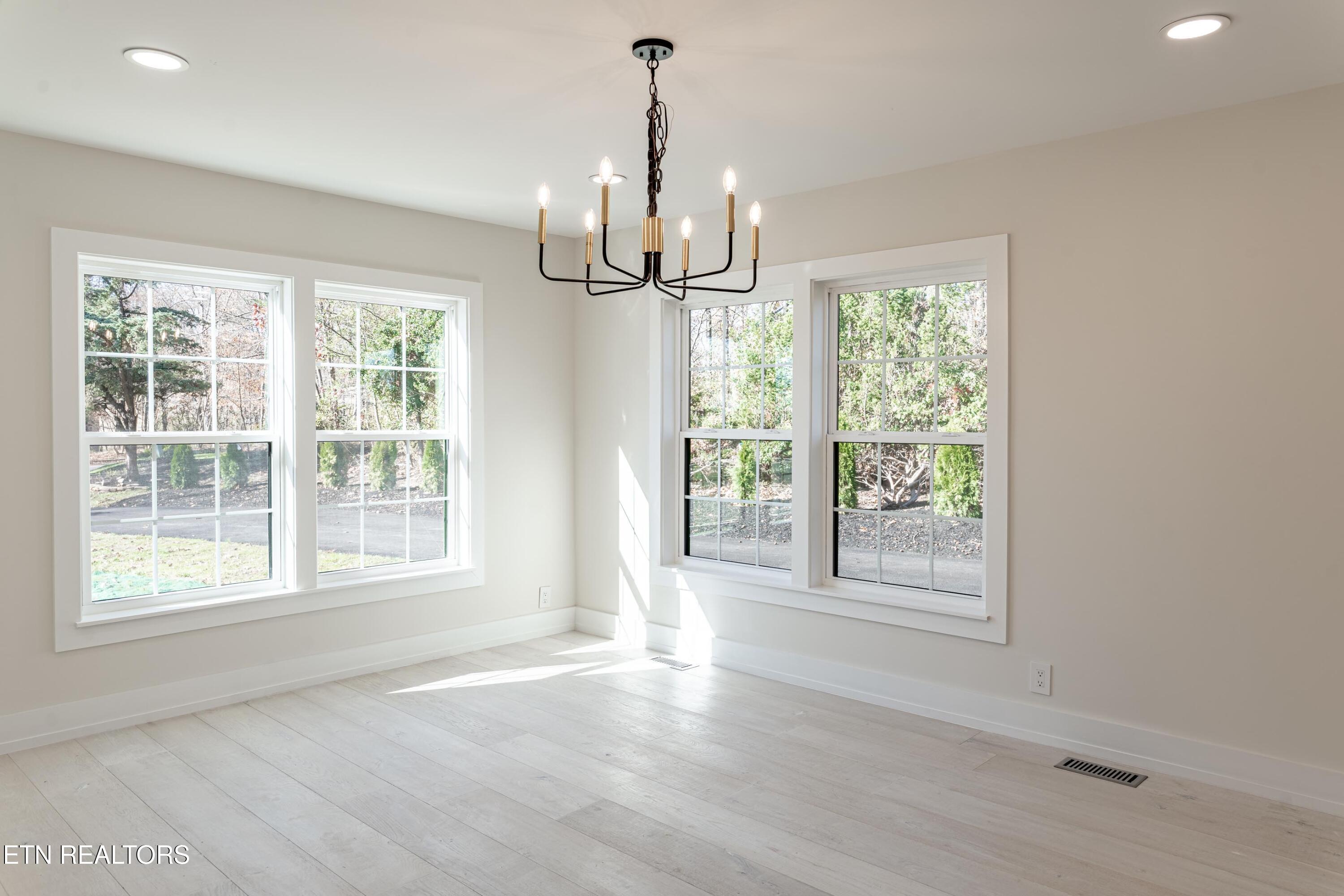 12000 S Fox Den Drive Knoxville TN 37934