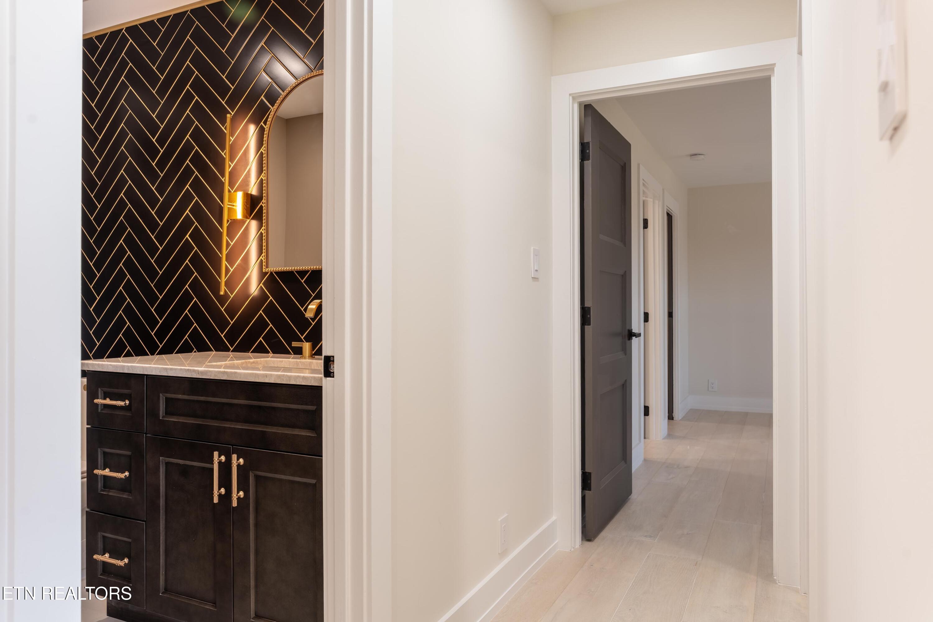 12000 S Fox Den Drive Knoxville TN 37934