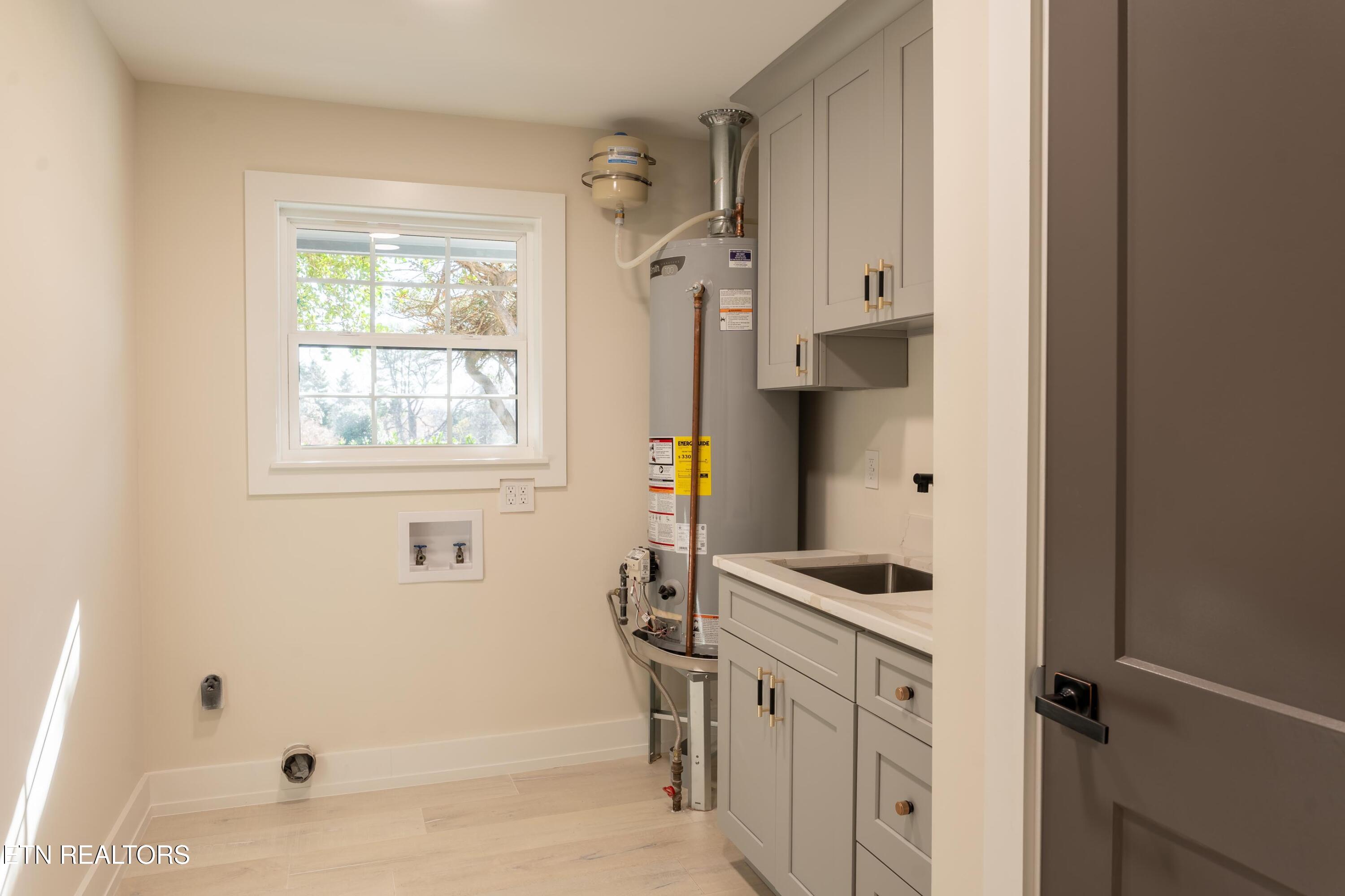 12000 S Fox Den Drive Knoxville TN 37934