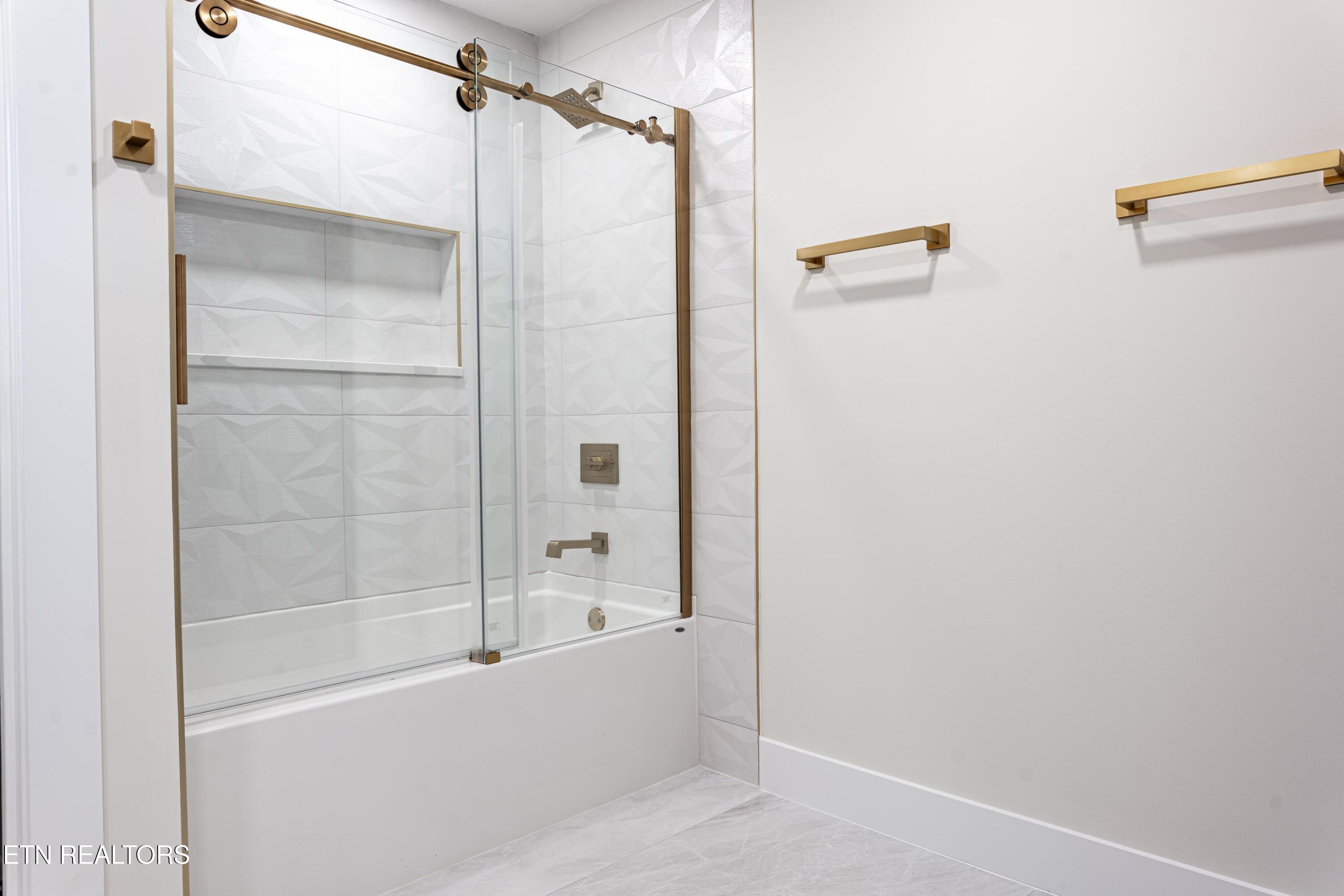 12000 S Fox Den Drive Knoxville TN 37934