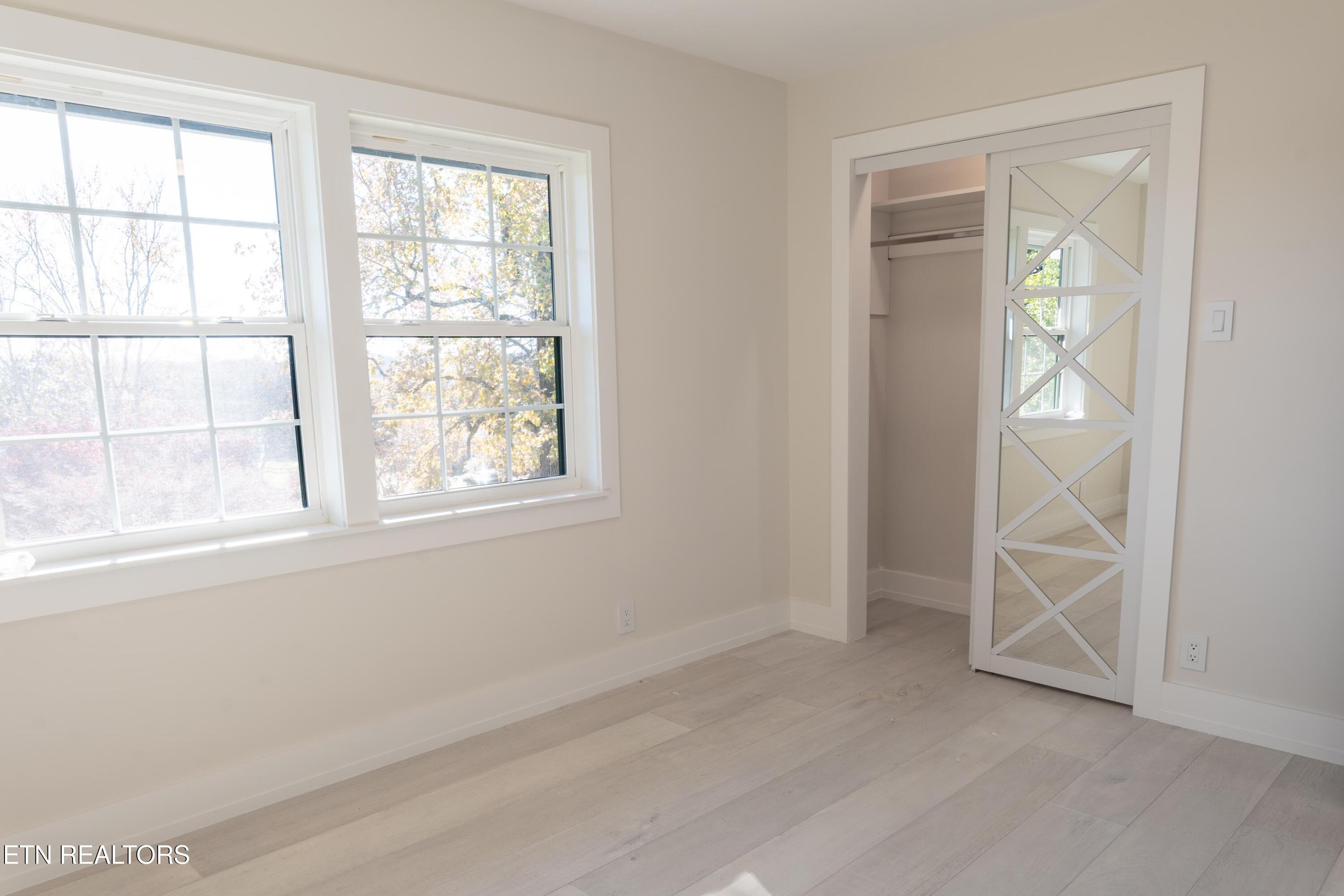 12000 S Fox Den Drive Knoxville TN 37934