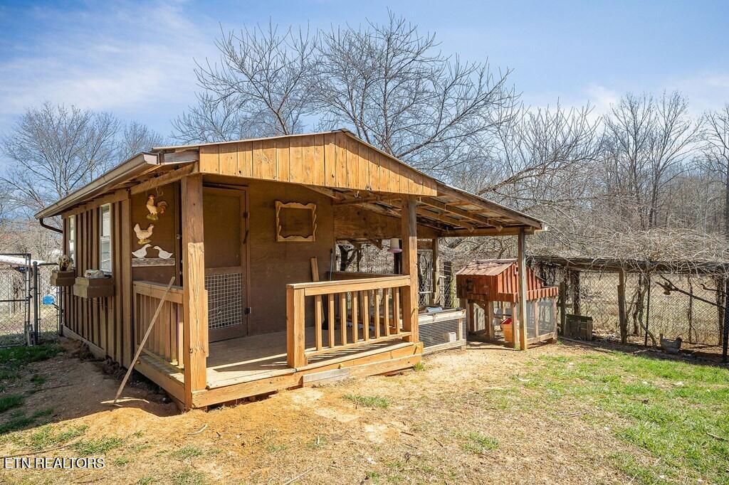 110 Old 136 Road Cookeville TN 38506