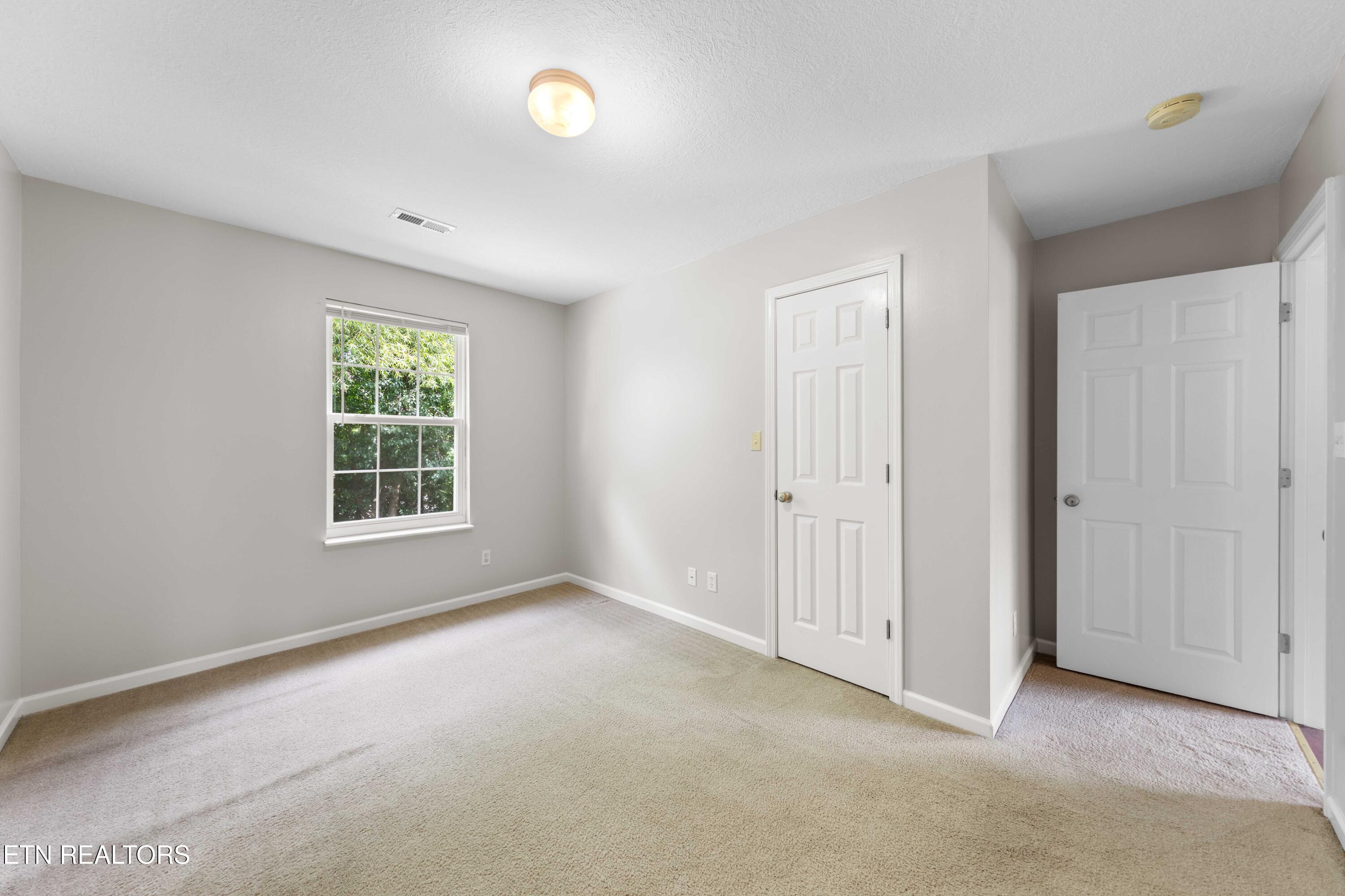 1813 Tillery Square Lane Knoxville TN 37912