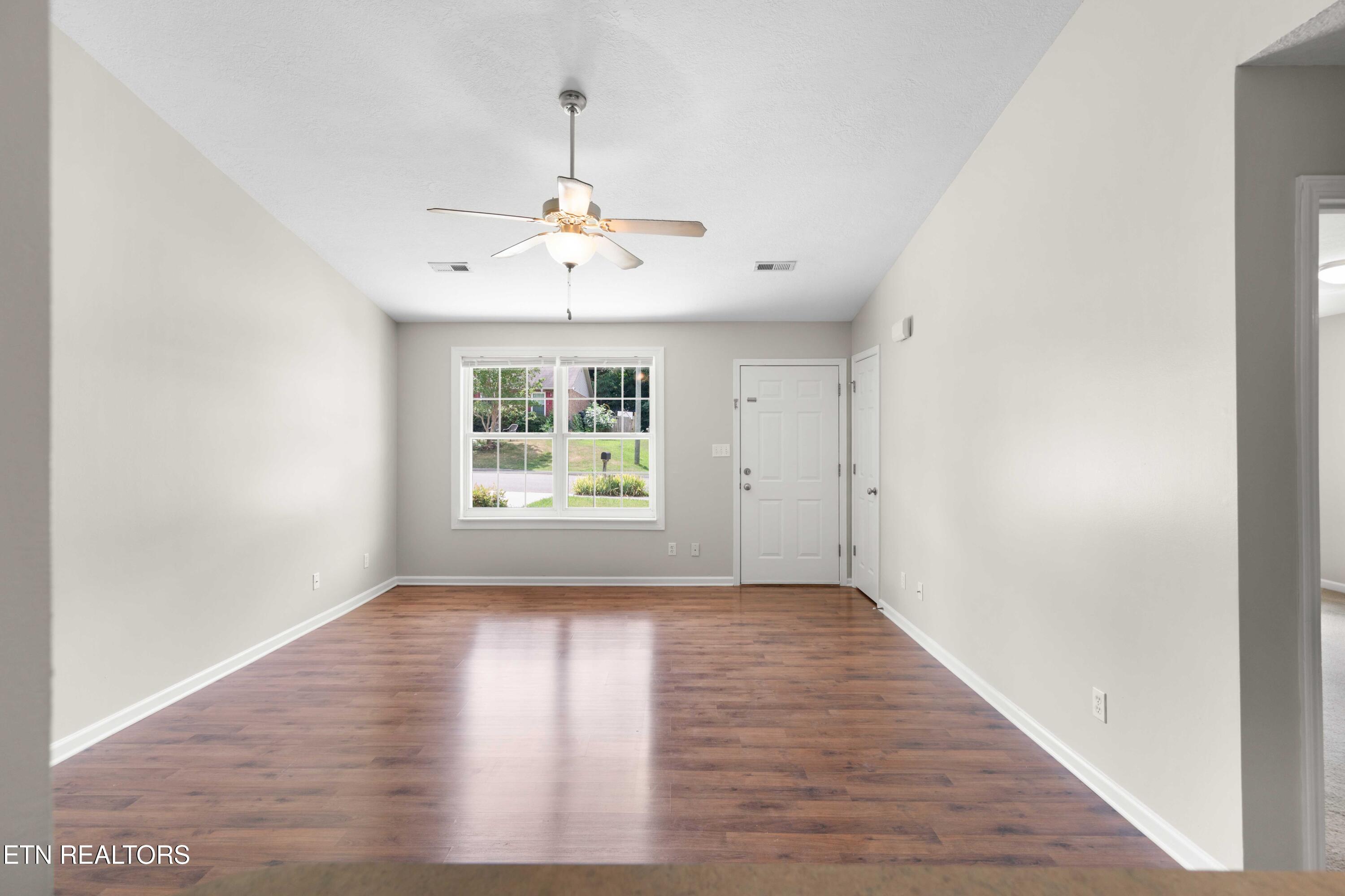 1813 Tillery Square Lane Knoxville TN 37912