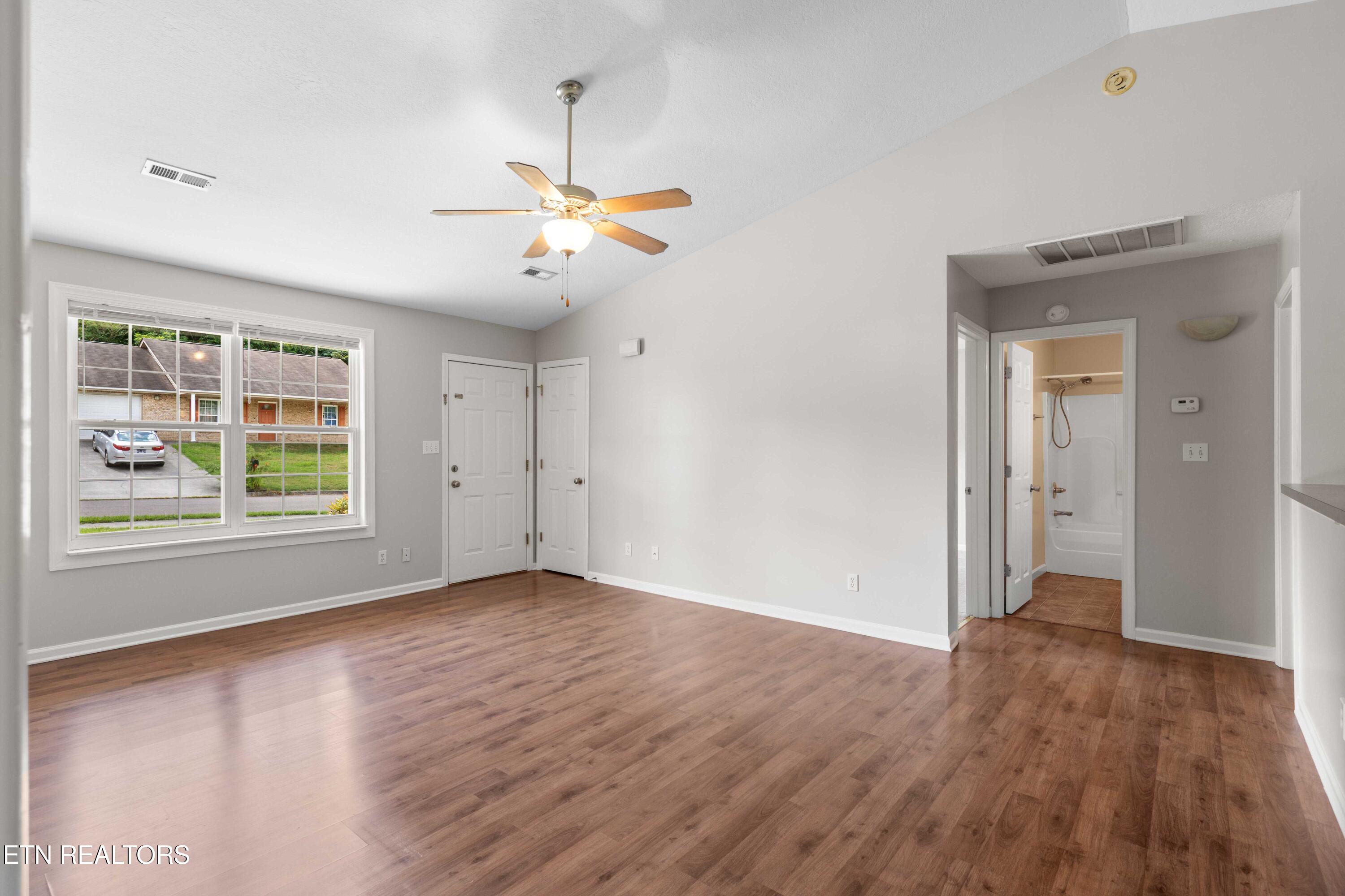 1813 Tillery Square Lane Knoxville TN 37912