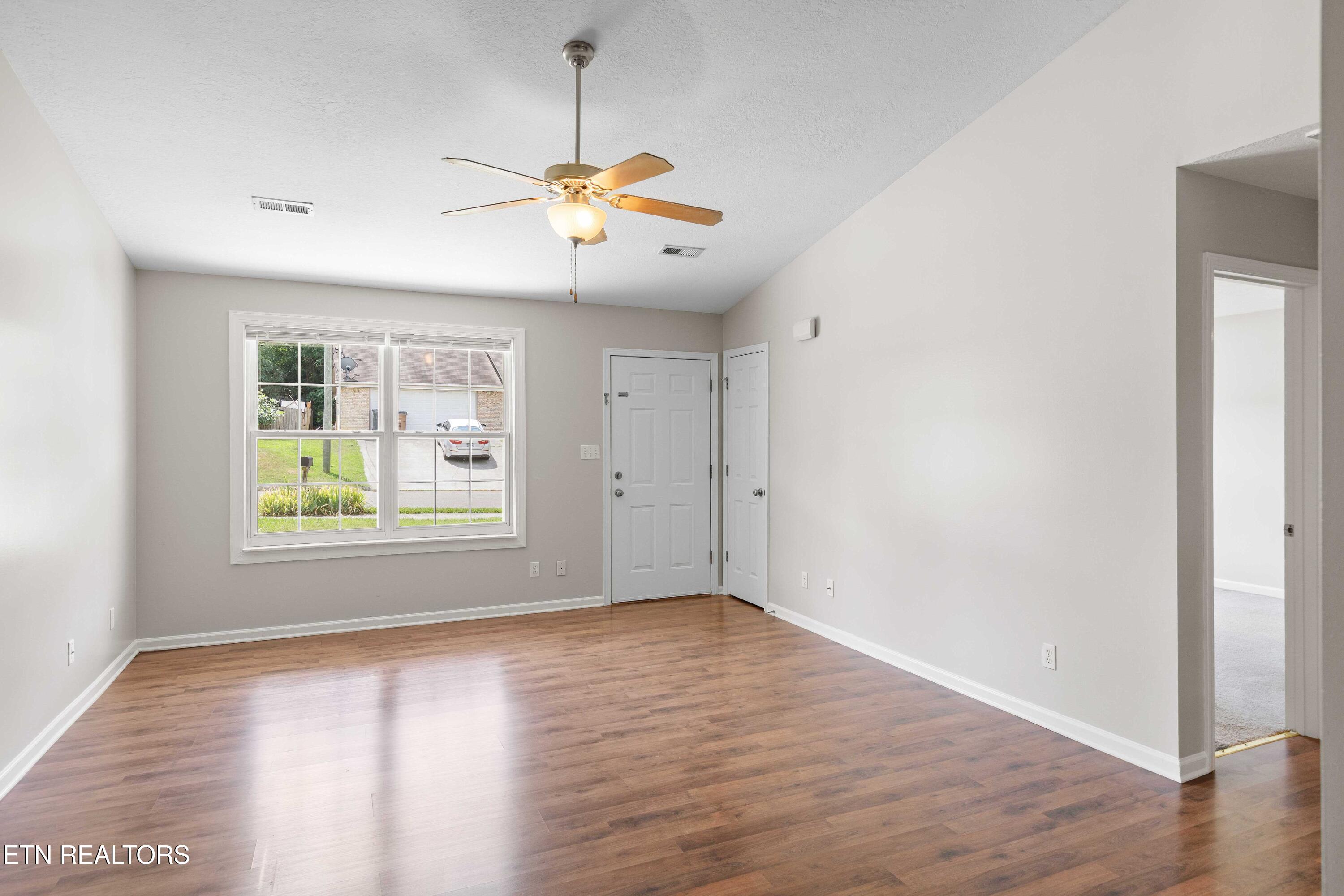 1813 Tillery Square Lane Knoxville TN 37912