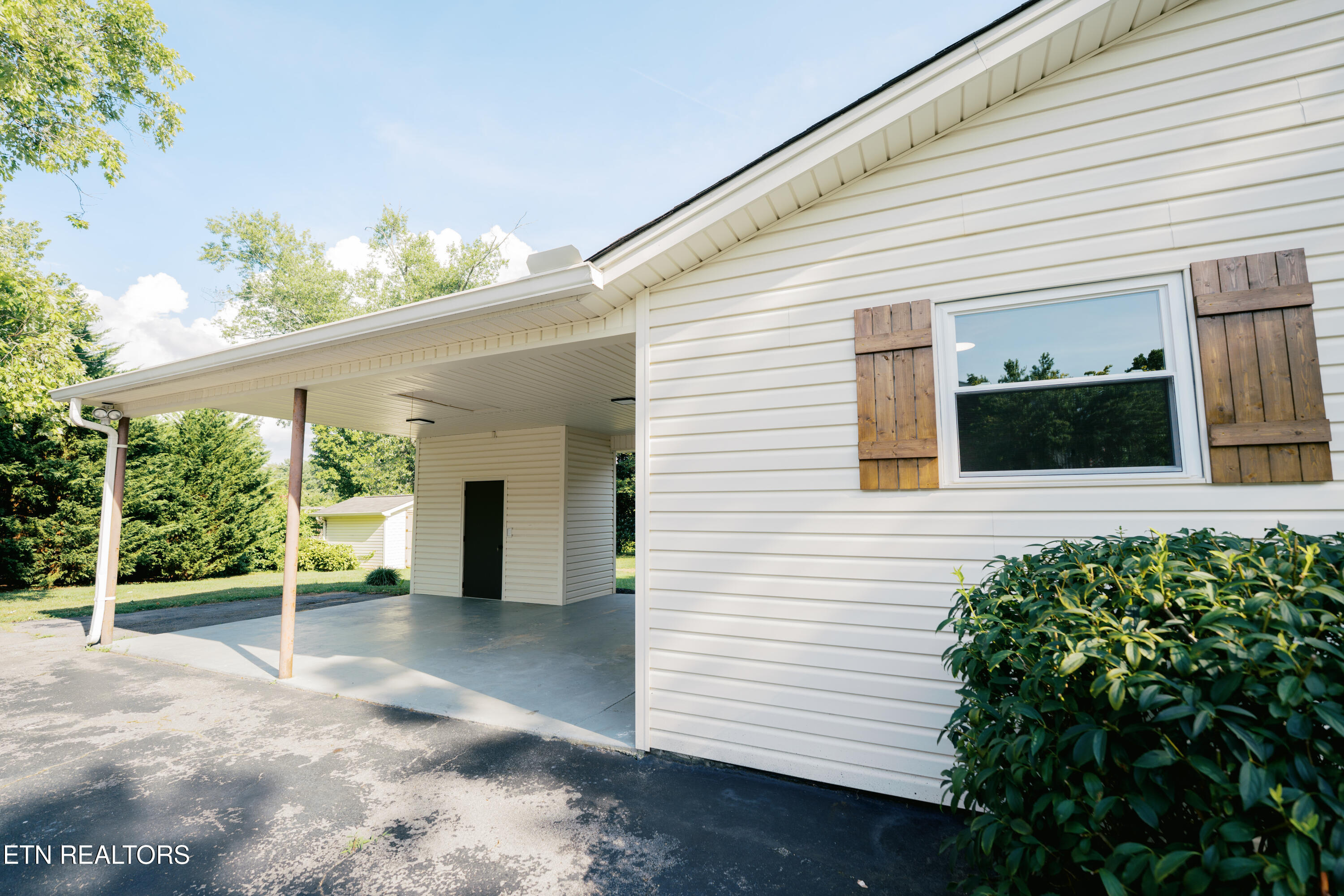 912 Naples Road Knoxville TN 37923