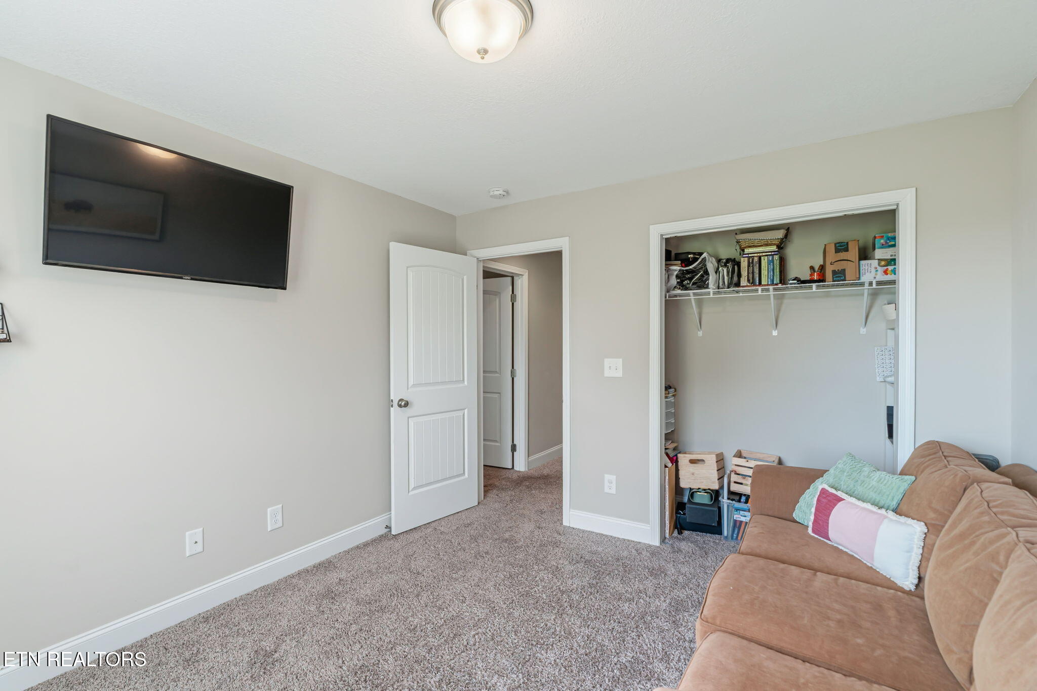 282 Broadberry Avenue Oak Ridge TN 37830