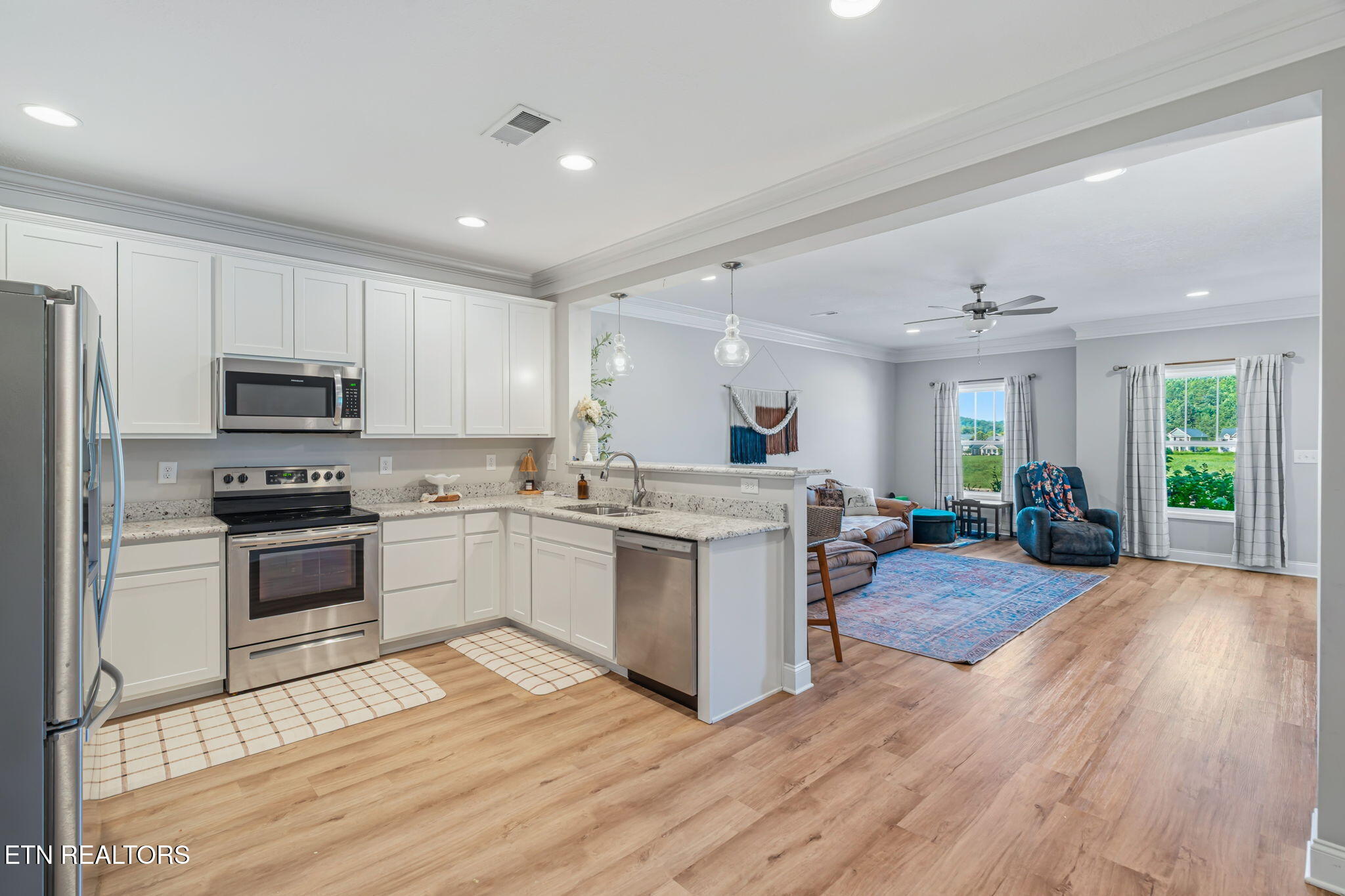 282 Broadberry Avenue Oak Ridge TN 37830