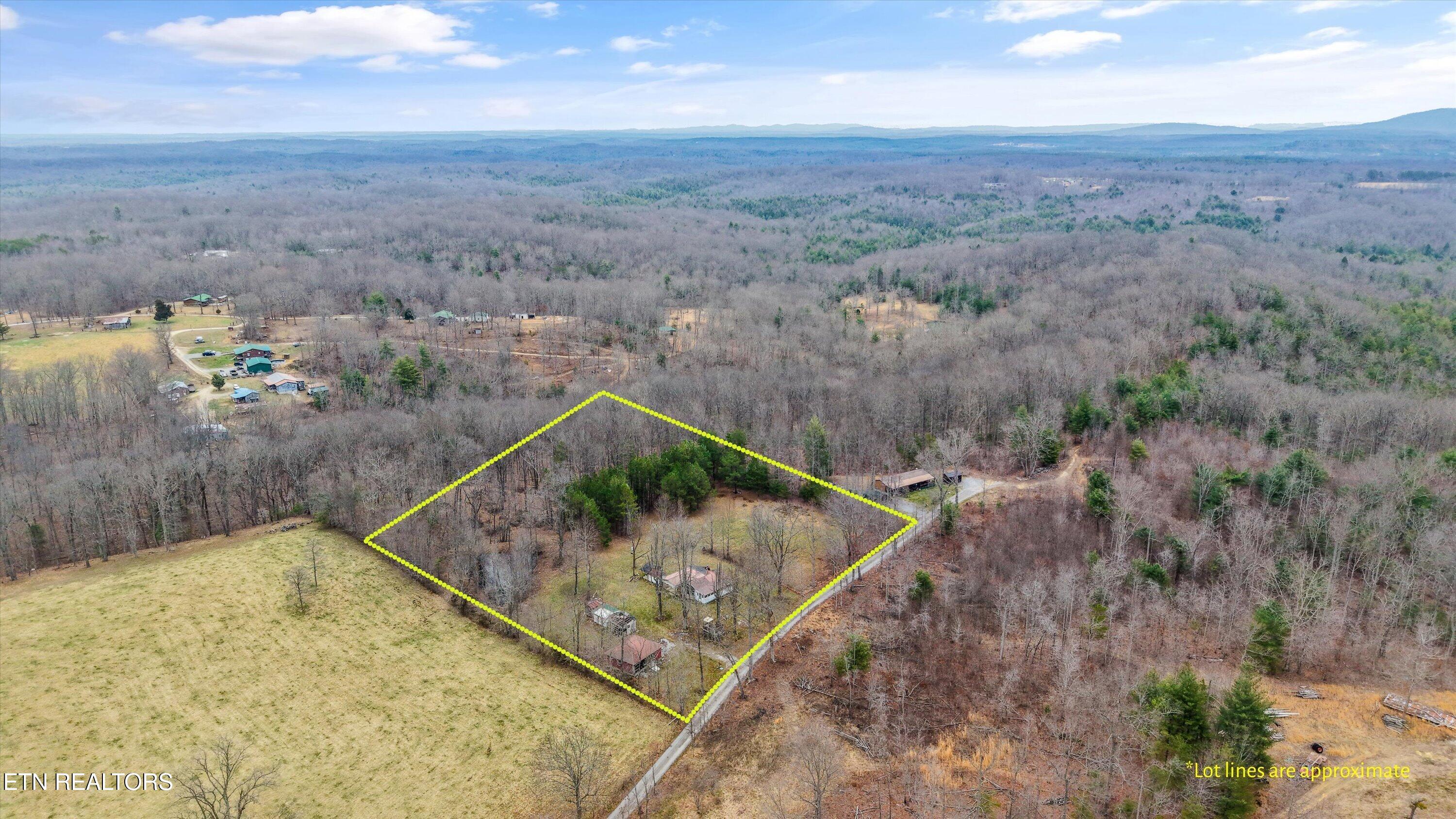 249 Wiley England Road Sunbright TN 37872