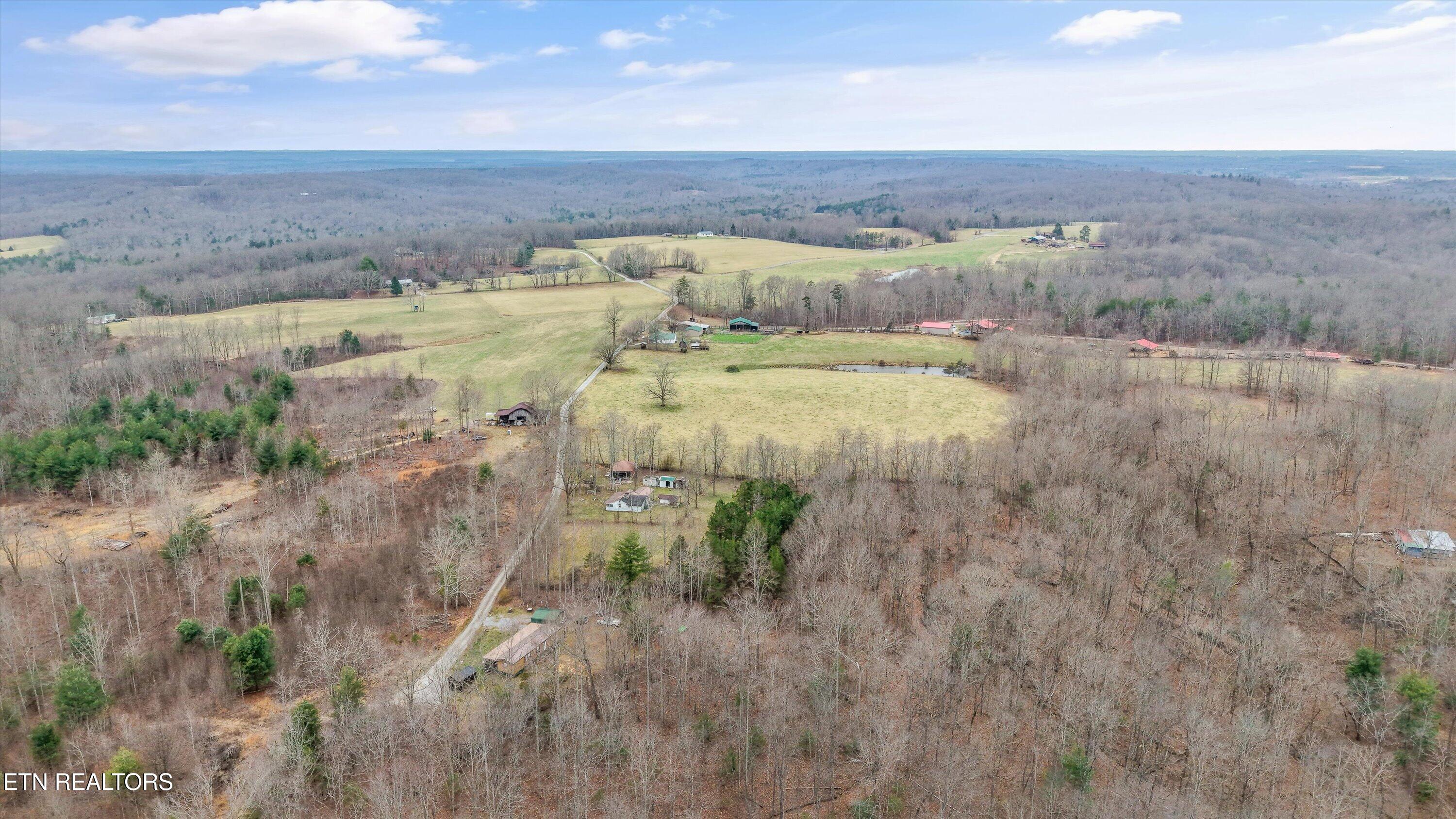 249 Wiley England Road Sunbright TN 37872