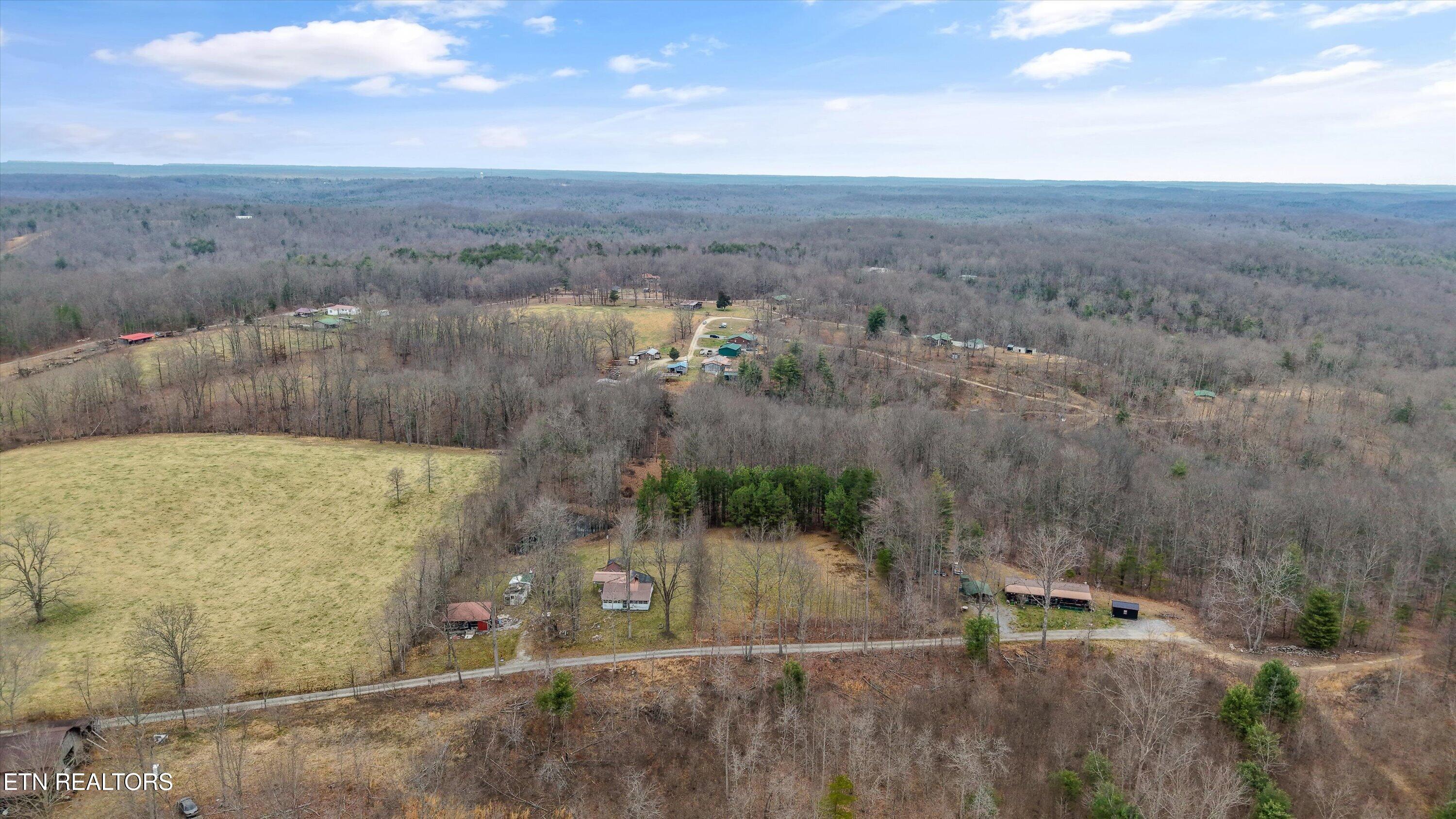 249 Wiley England Road Sunbright TN 37872