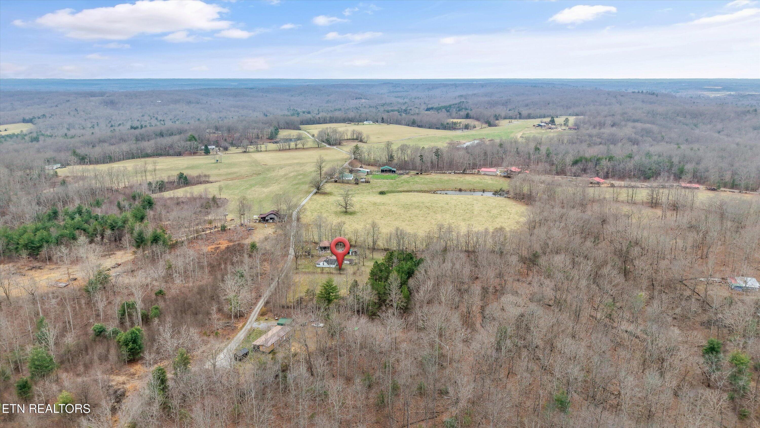 249 Wiley England Road Sunbright TN 37872