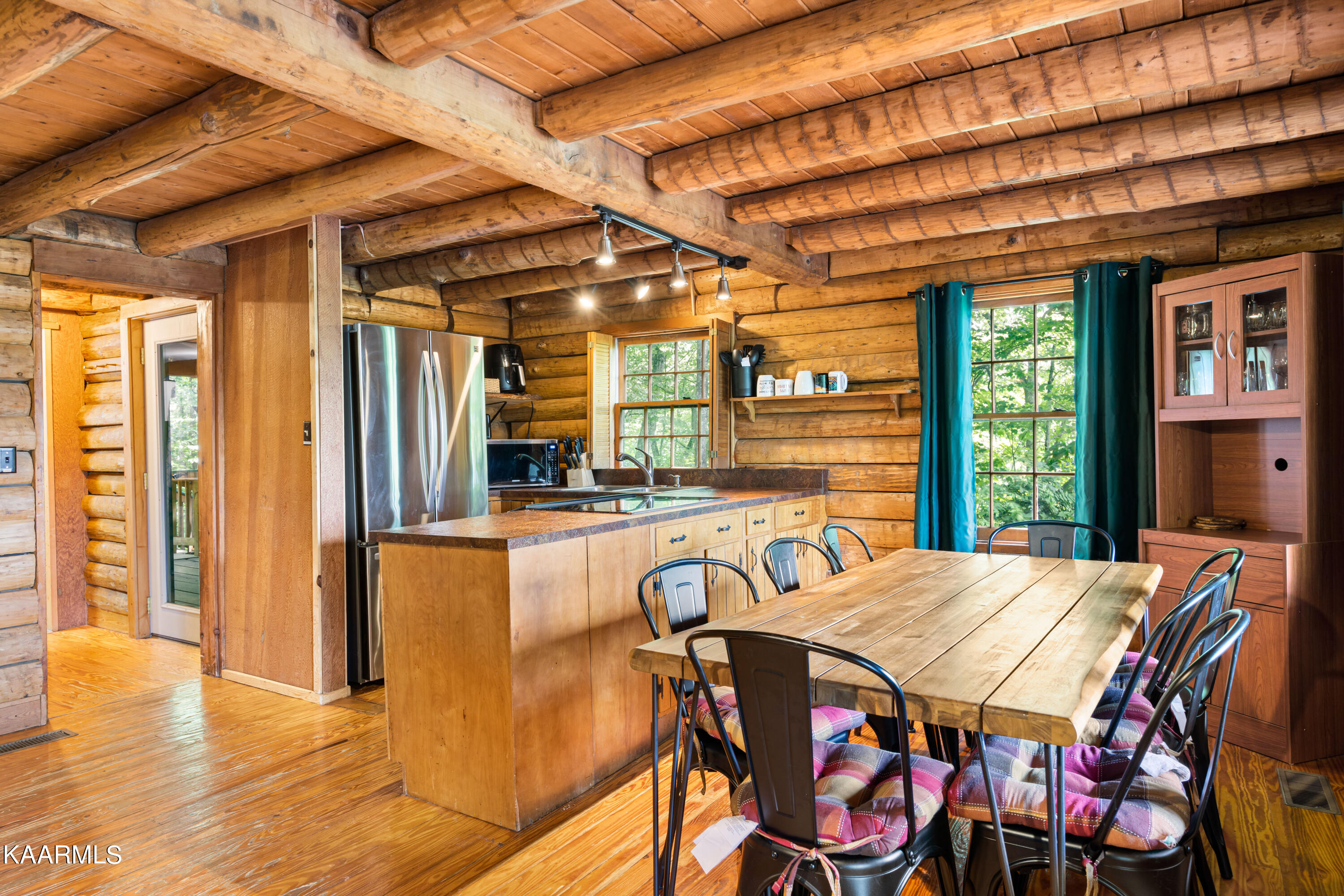 1008 E Foothills Drive Gatlinburg TN 37738