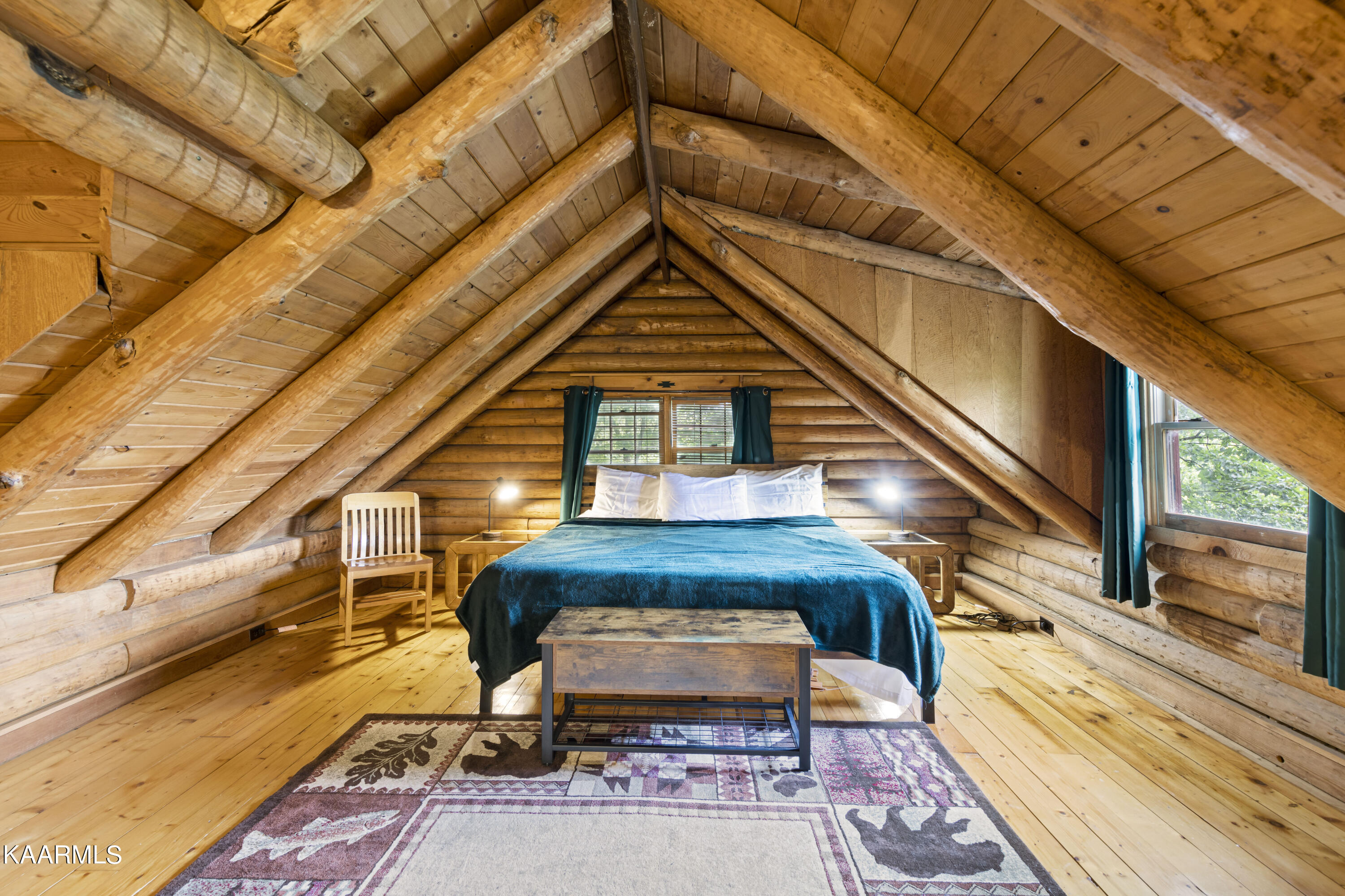 1008 E Foothills Drive Gatlinburg TN 37738