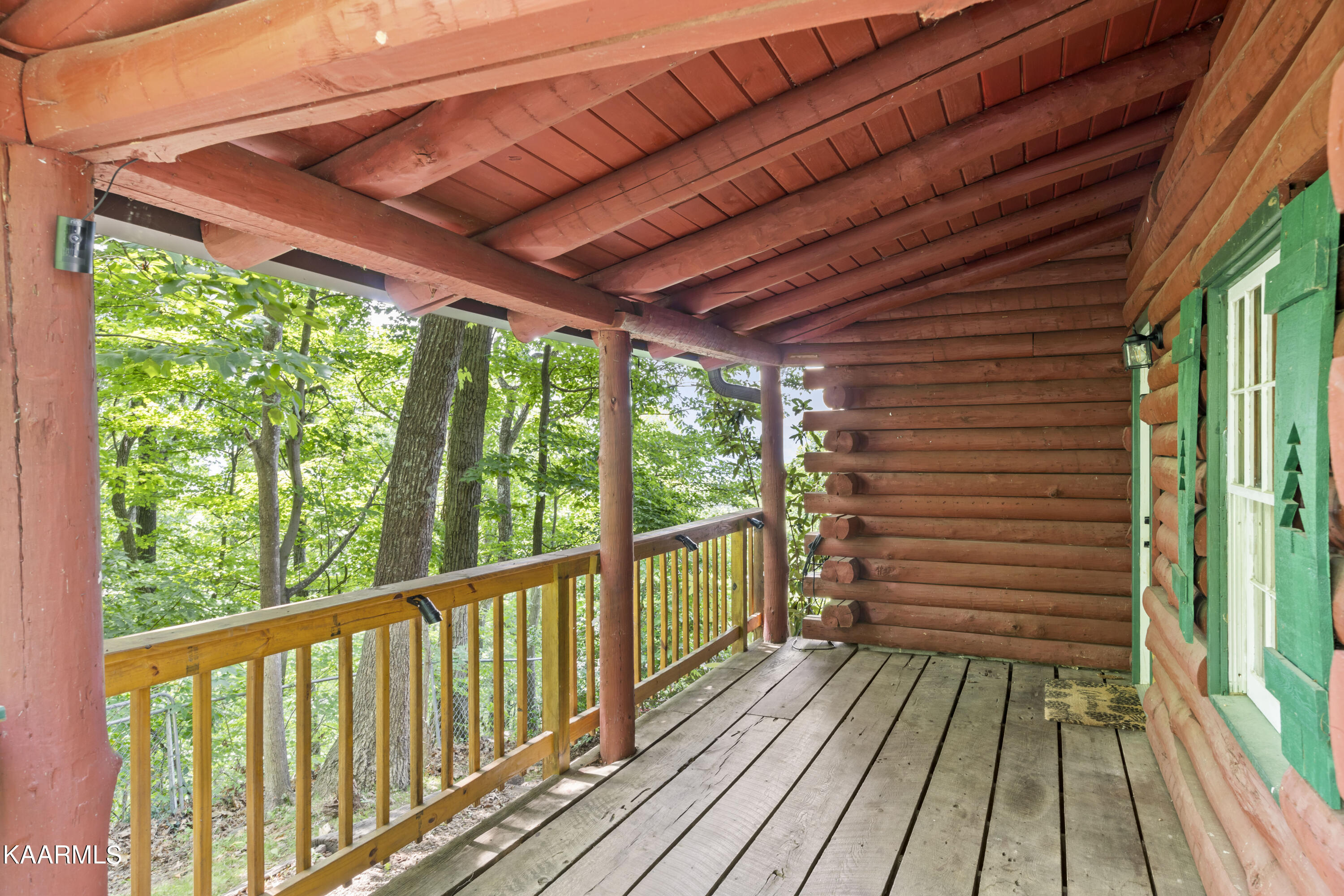 1008 E Foothills Drive Gatlinburg TN 37738