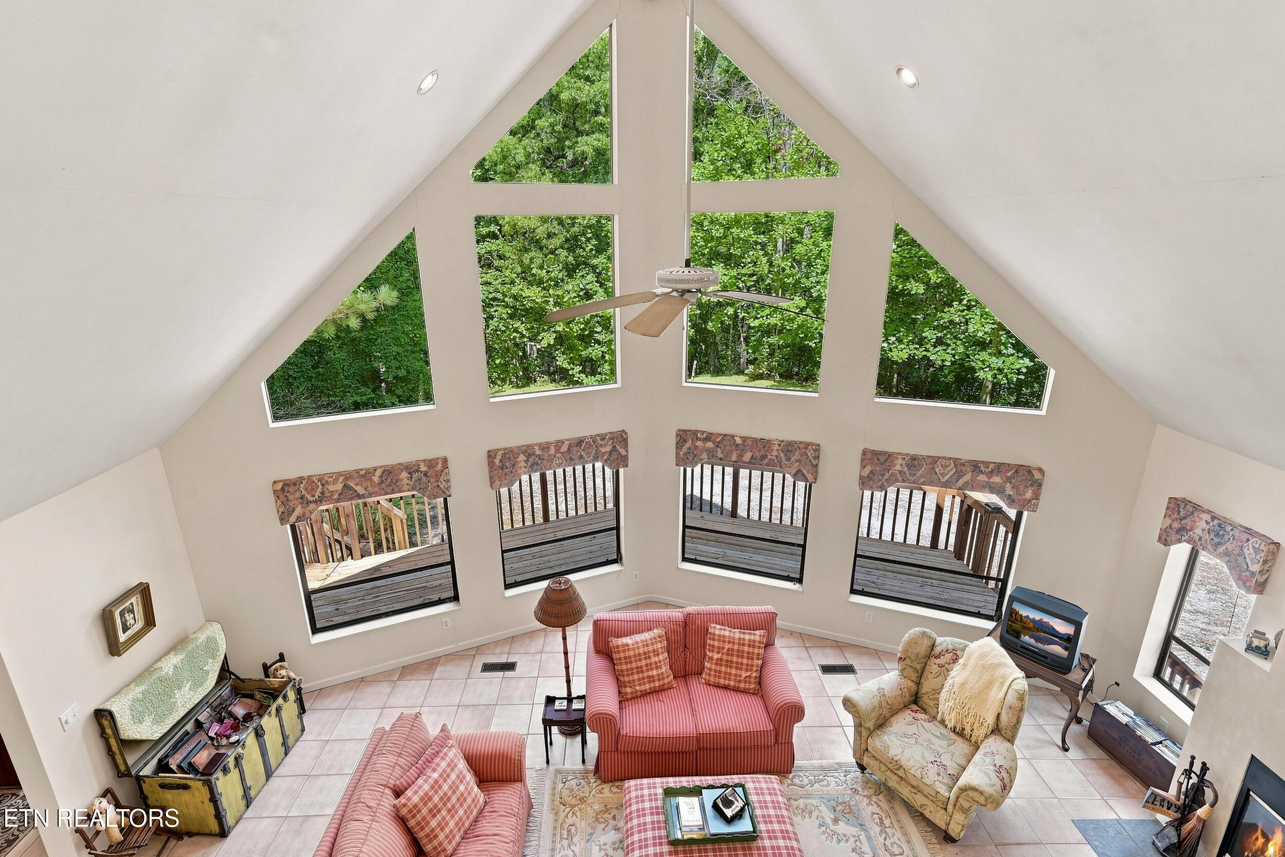 409 Jefferson Road Gatlinburg TN 37738