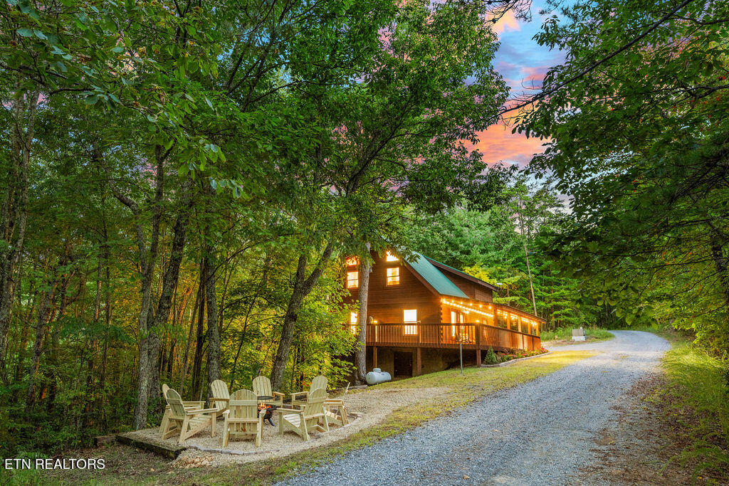 4224 Chamberlain Lane Sevierville TN 37862