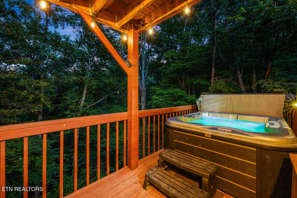 4224 Chamberlain Lane Sevierville TN 37862
