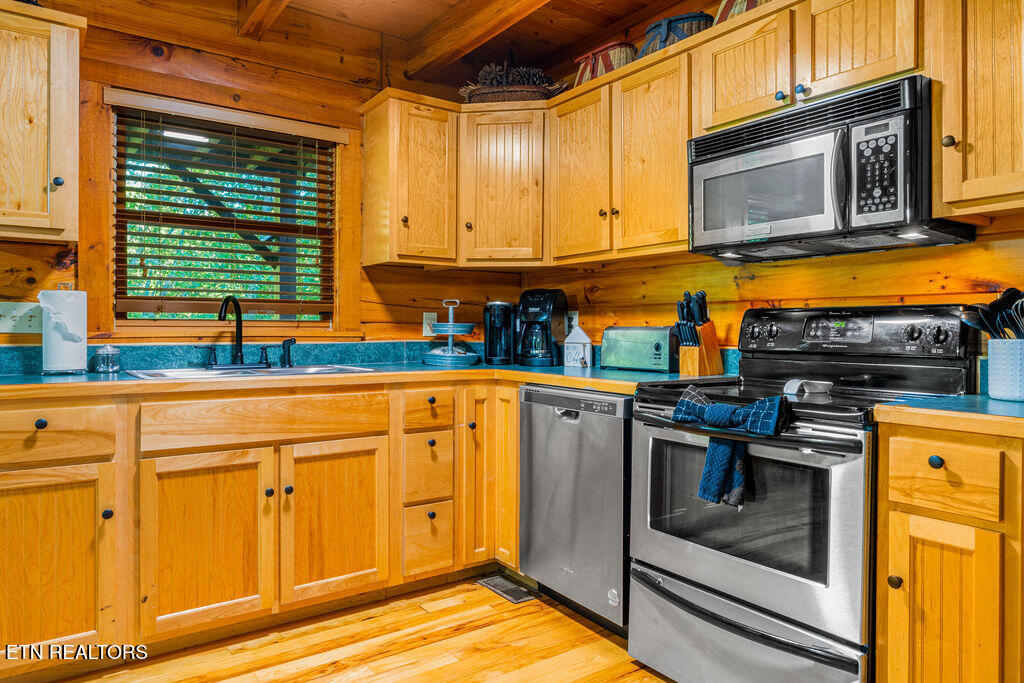 4224 Chamberlain Lane Sevierville TN 37862