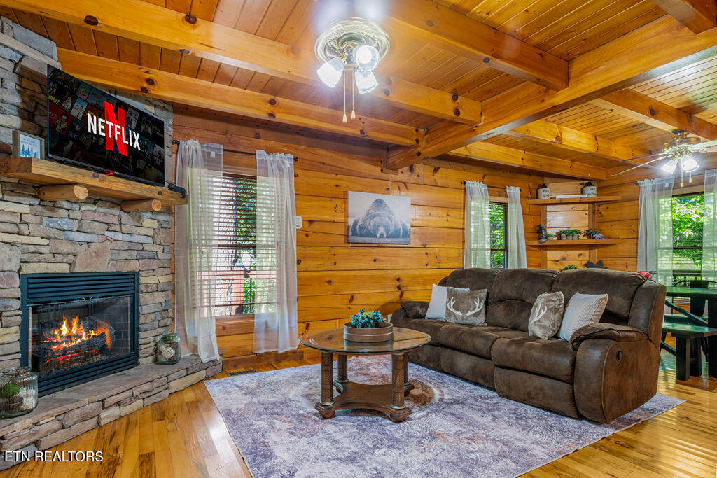 4224 Chamberlain Lane Sevierville TN 37862