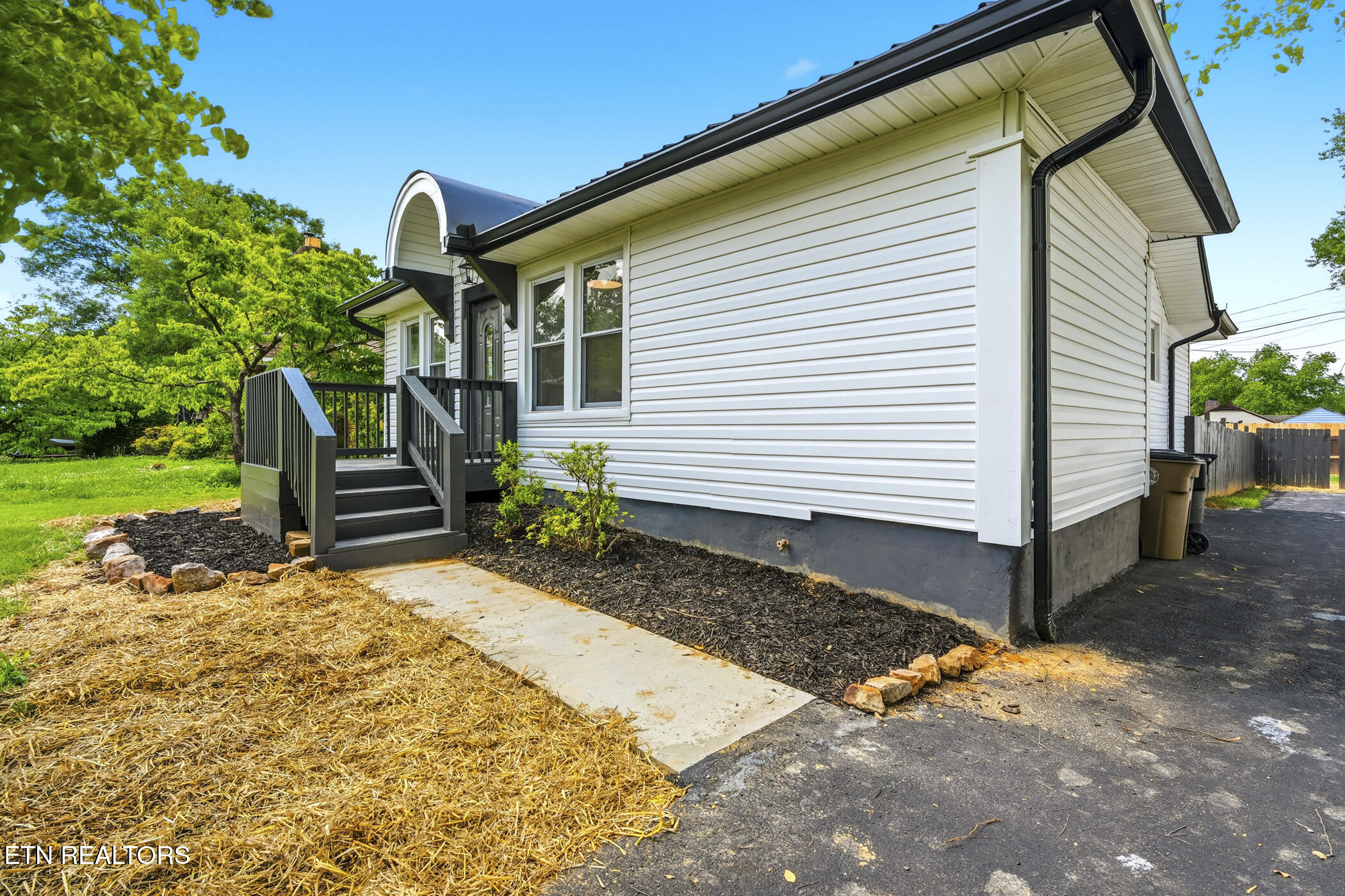 3317 Monmouth Street Knoxville TN 37917